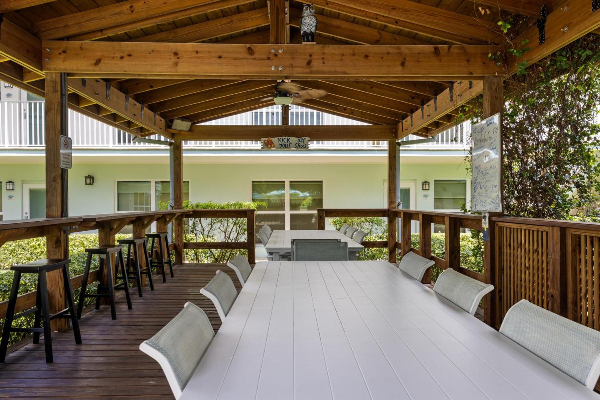 Sun Dek Beach House photo 34