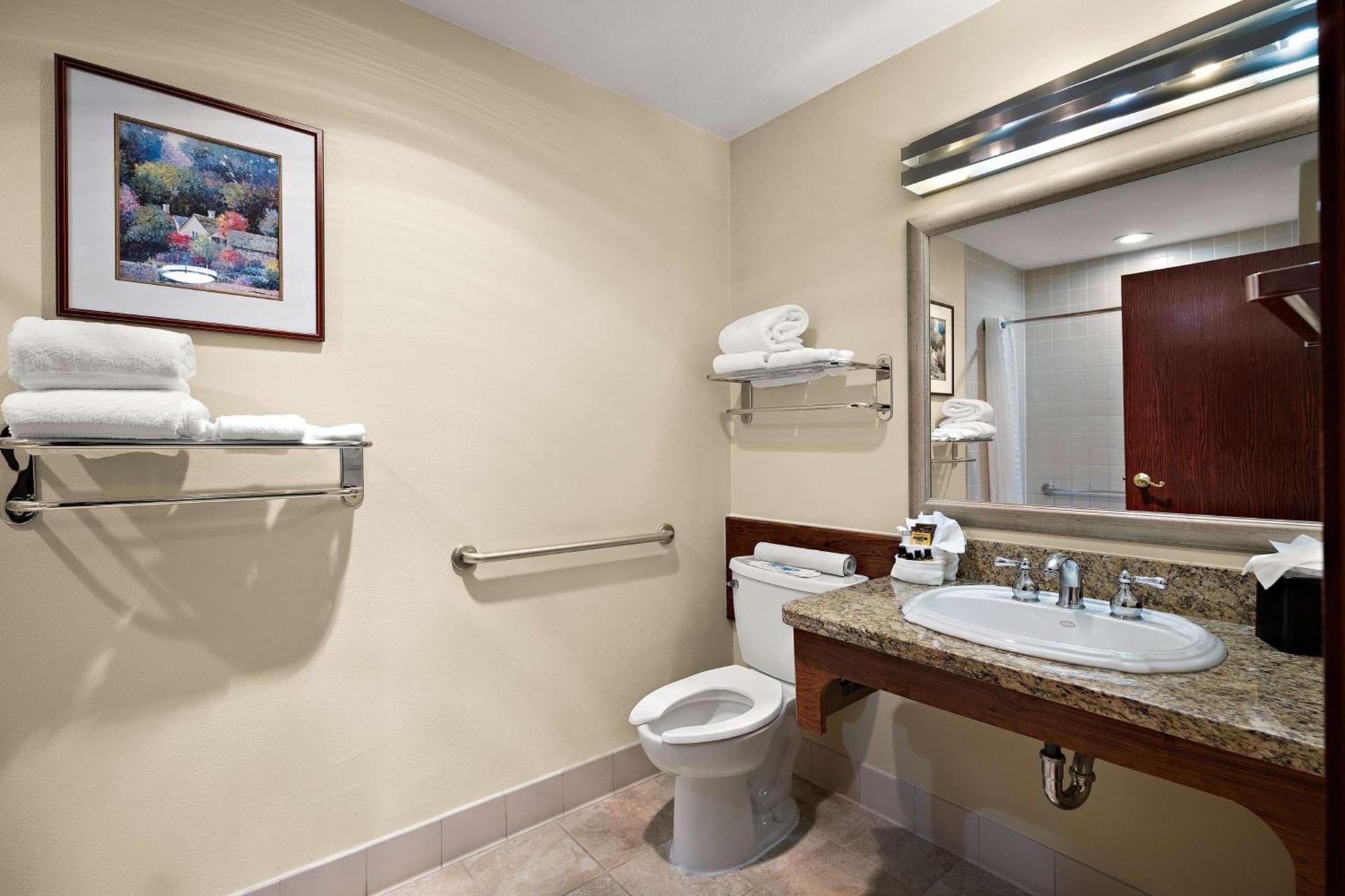Best Western Plus Gold Country Inn photo 26