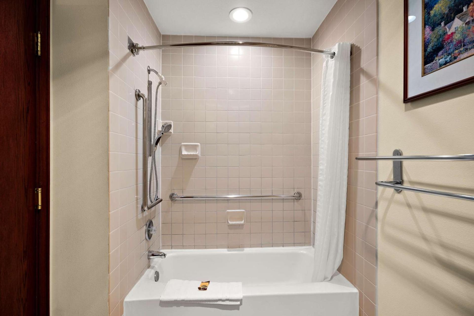 Best Western Plus Gold Country Inn photo 27