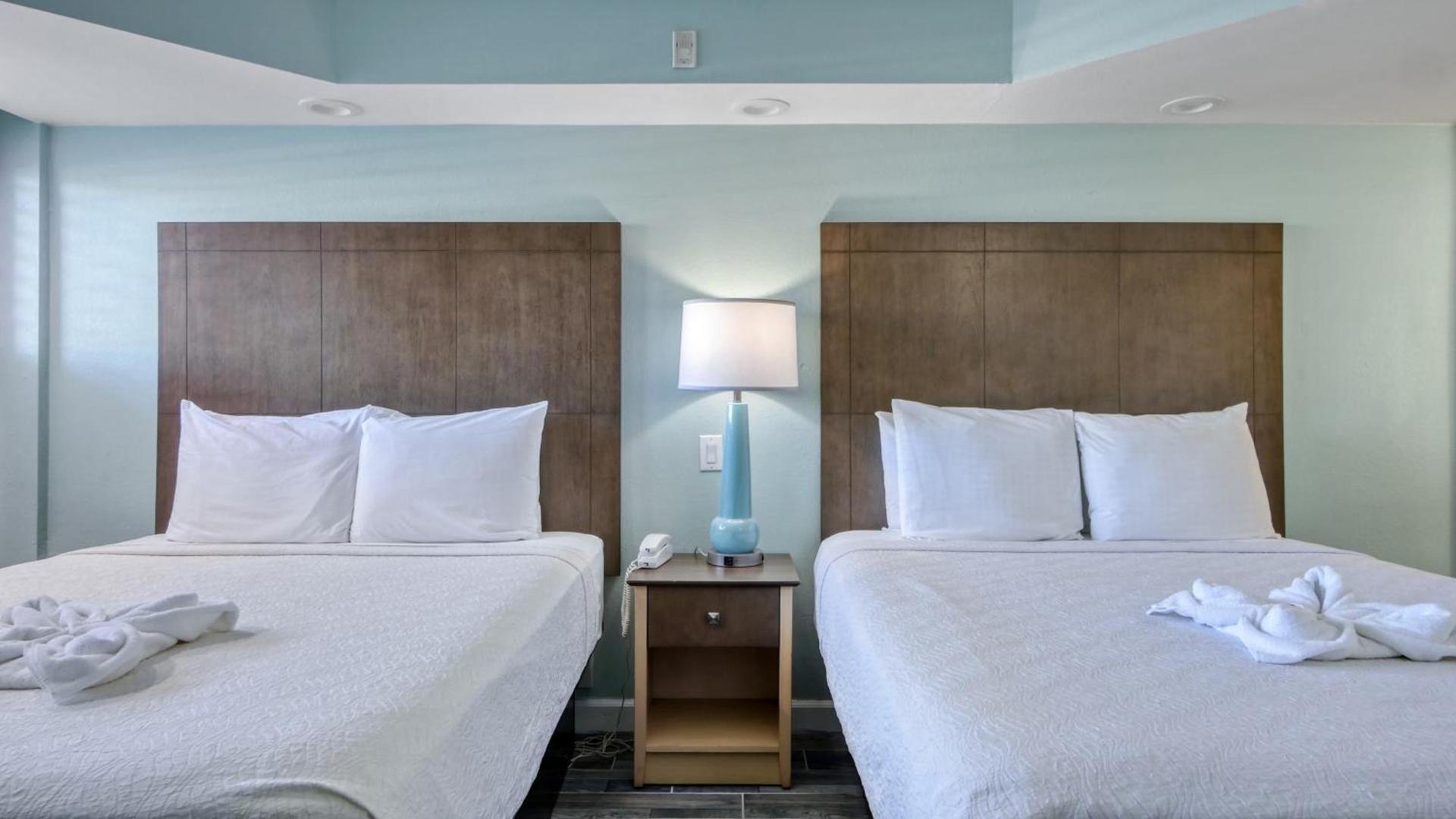 Boardwalk Inn and Suites photo 25