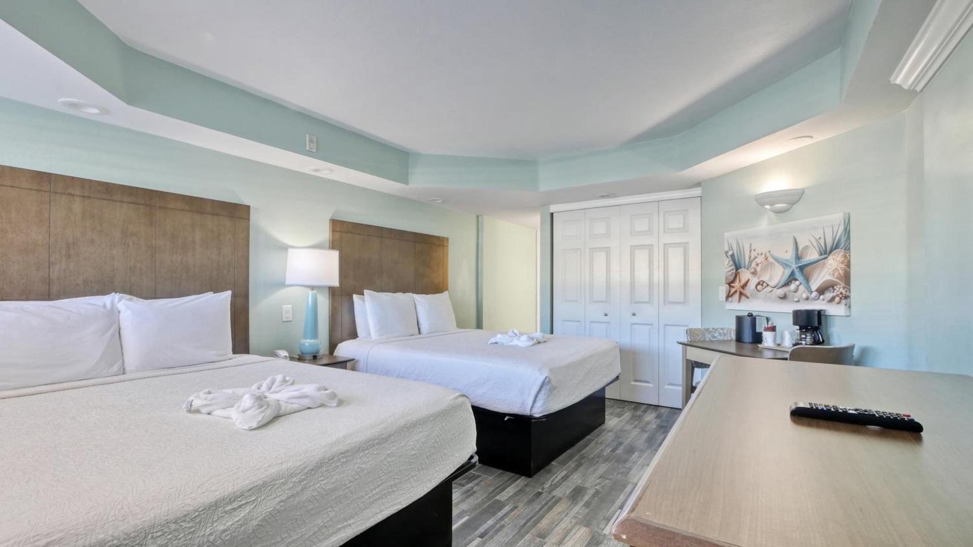 Boardwalk Inn and Suites photo 24