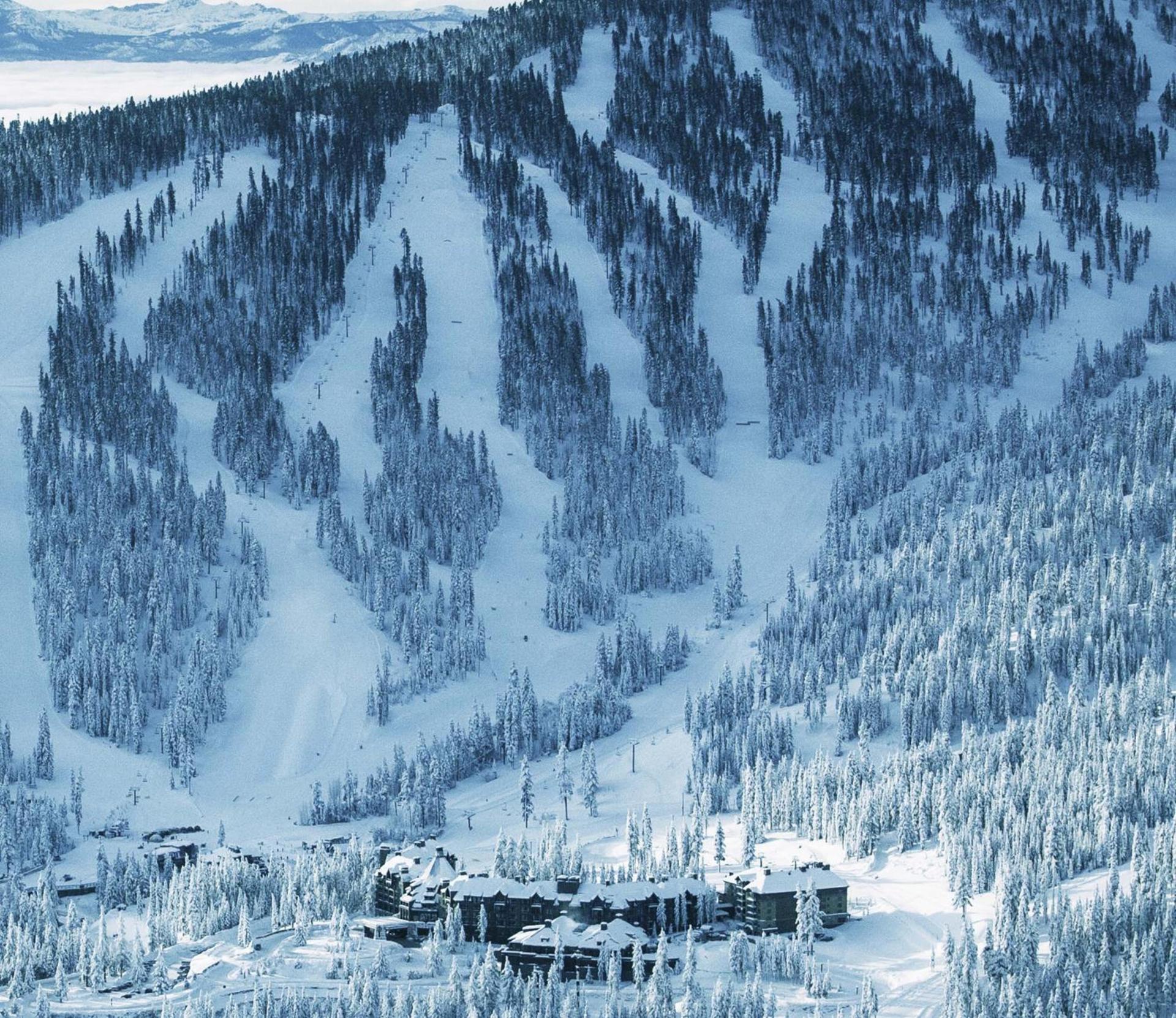 The Ritz-Carlton, Lake Tahoe photo 1
