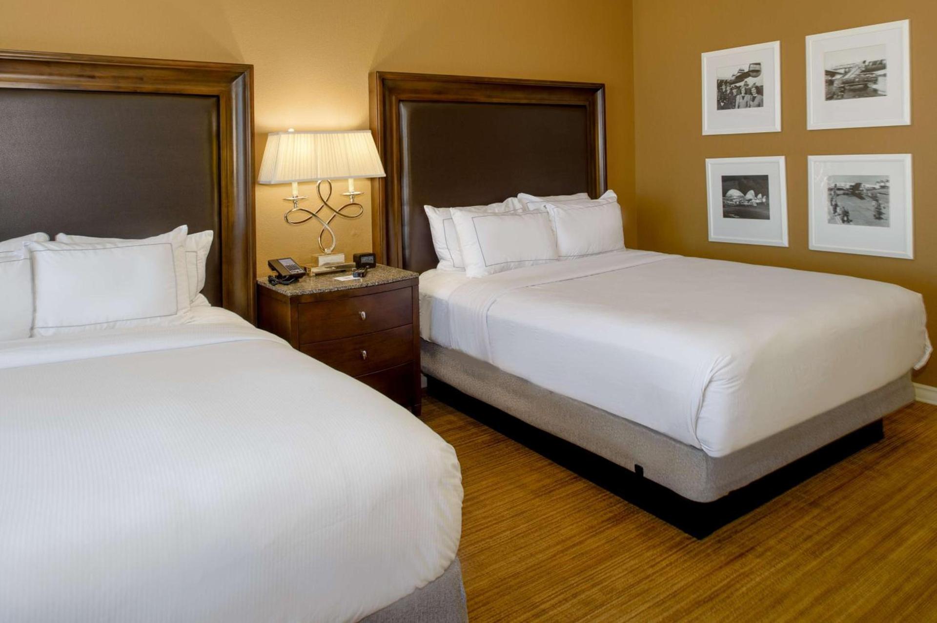 Hilton St. Louis Airport photo 21