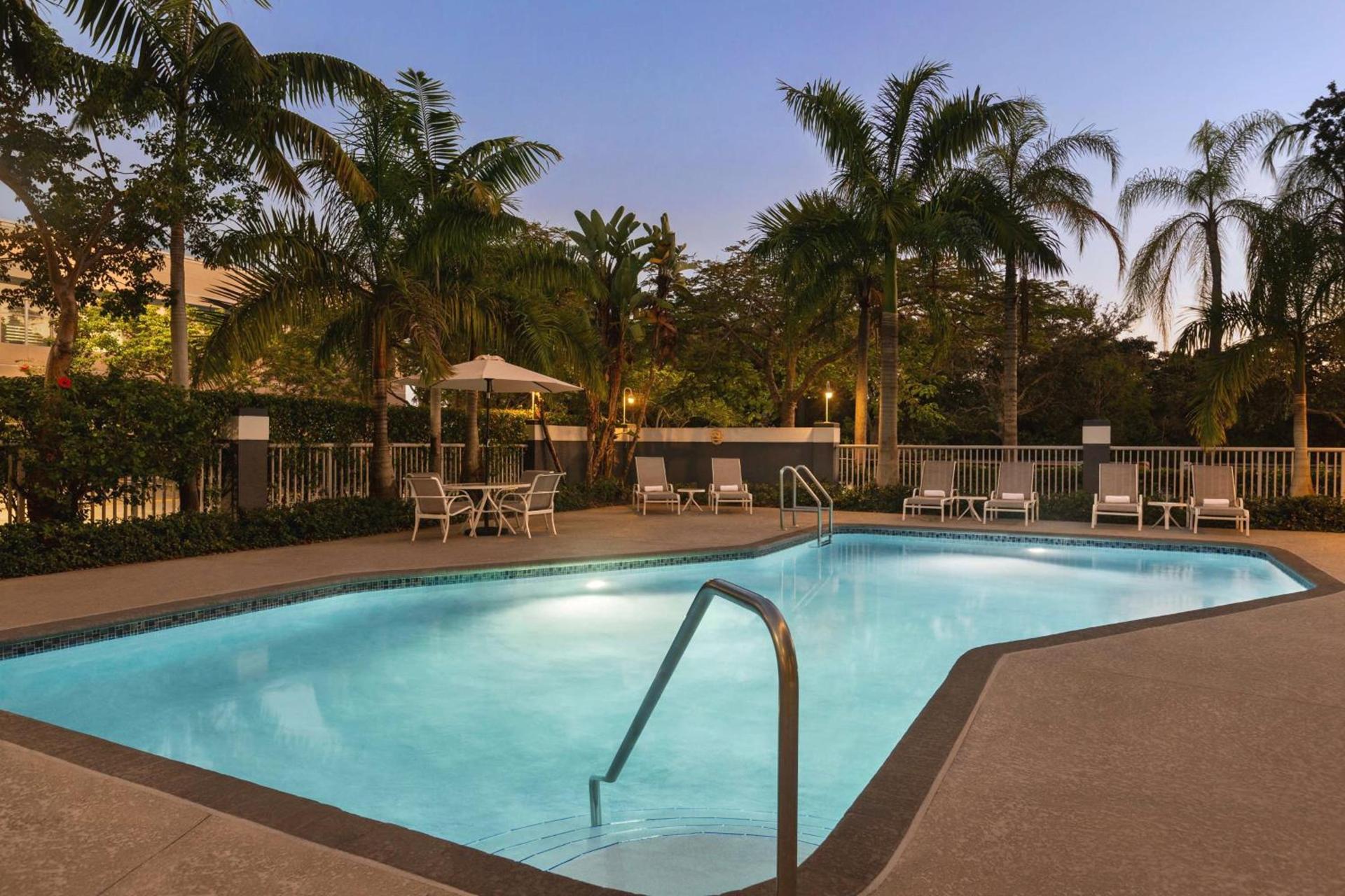 Hampton Inn Pembroke Pines photo 8