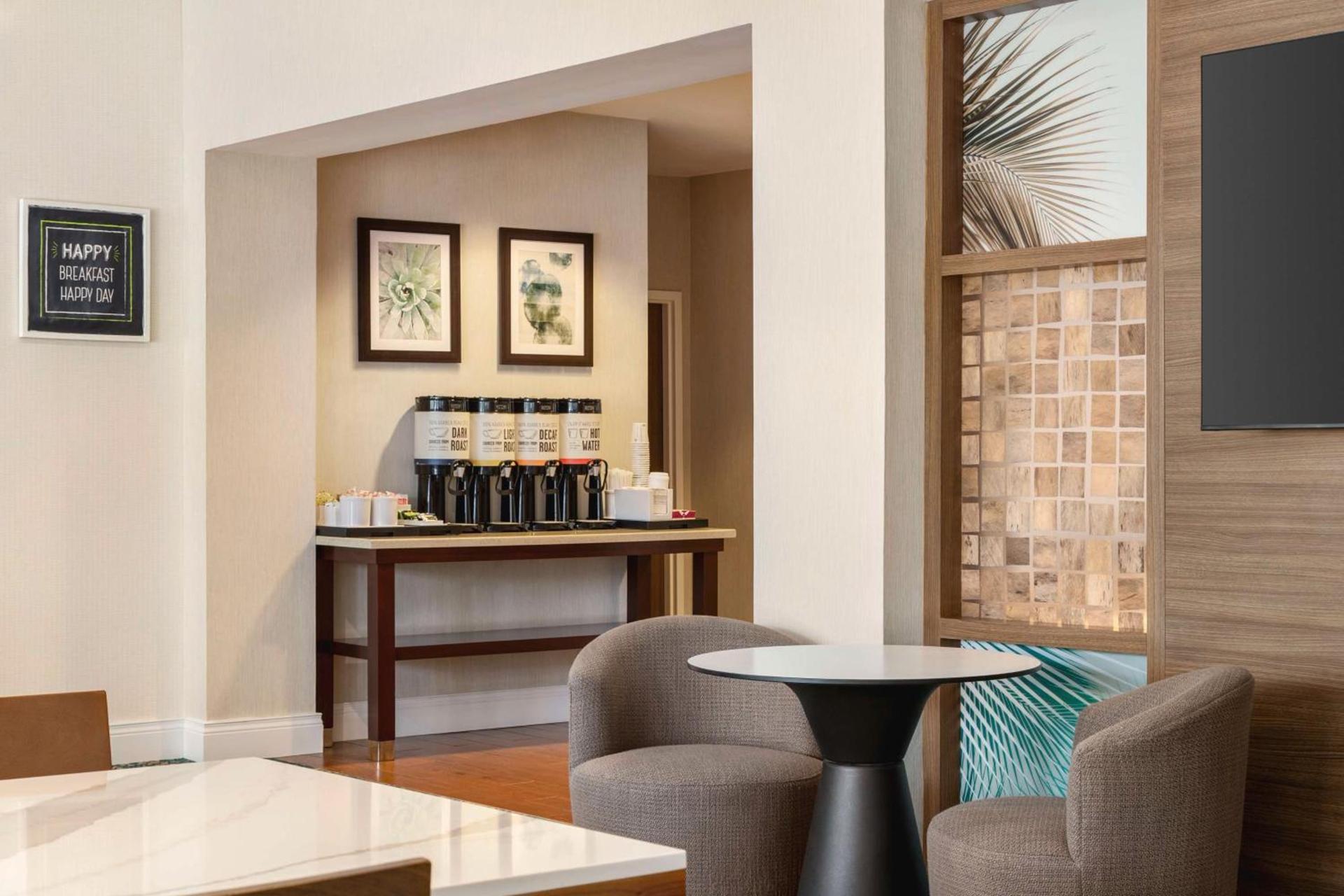 Hampton Inn Pembroke Pines photo 10