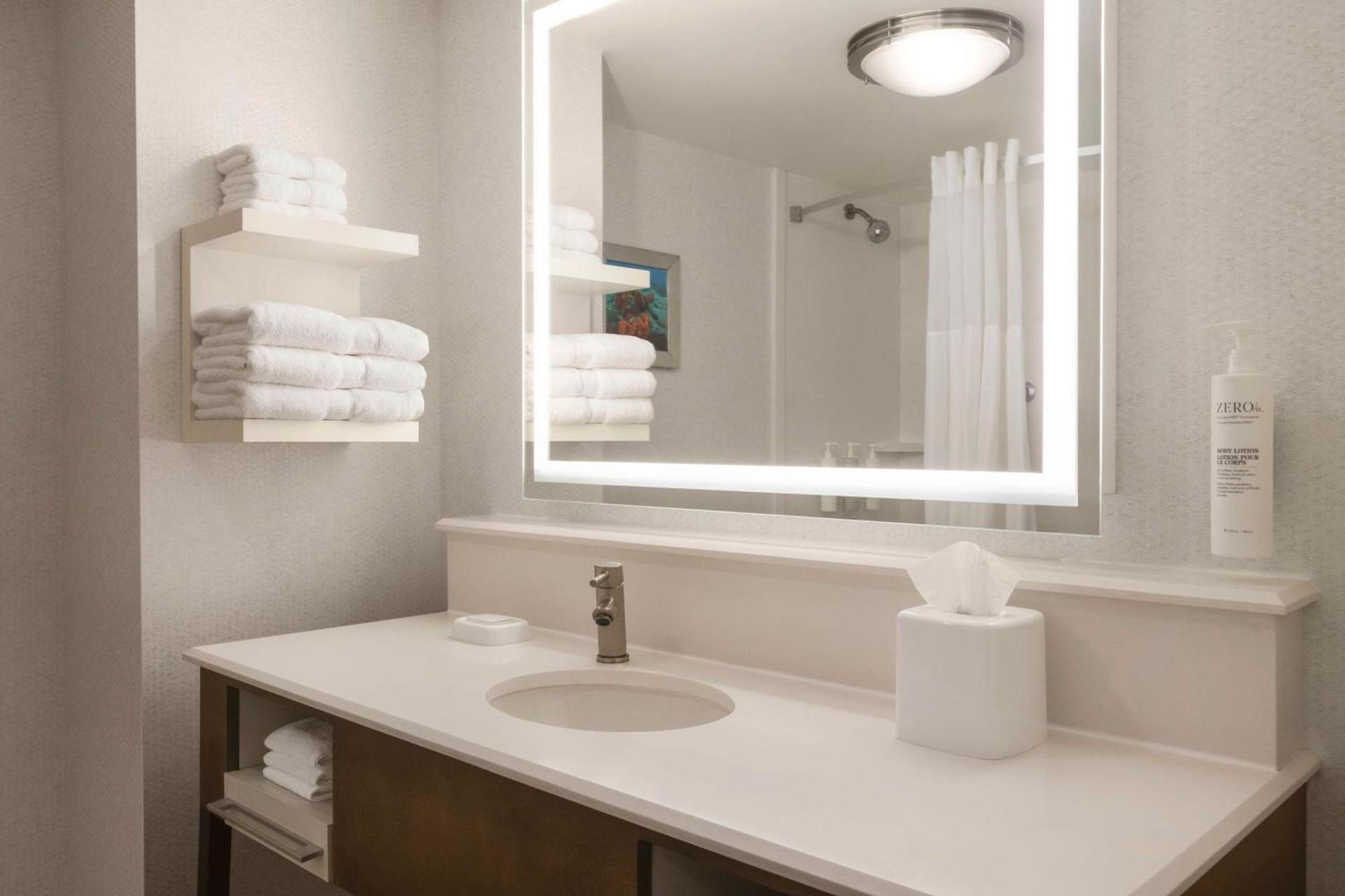 Hampton Inn Pembroke Pines photo 17