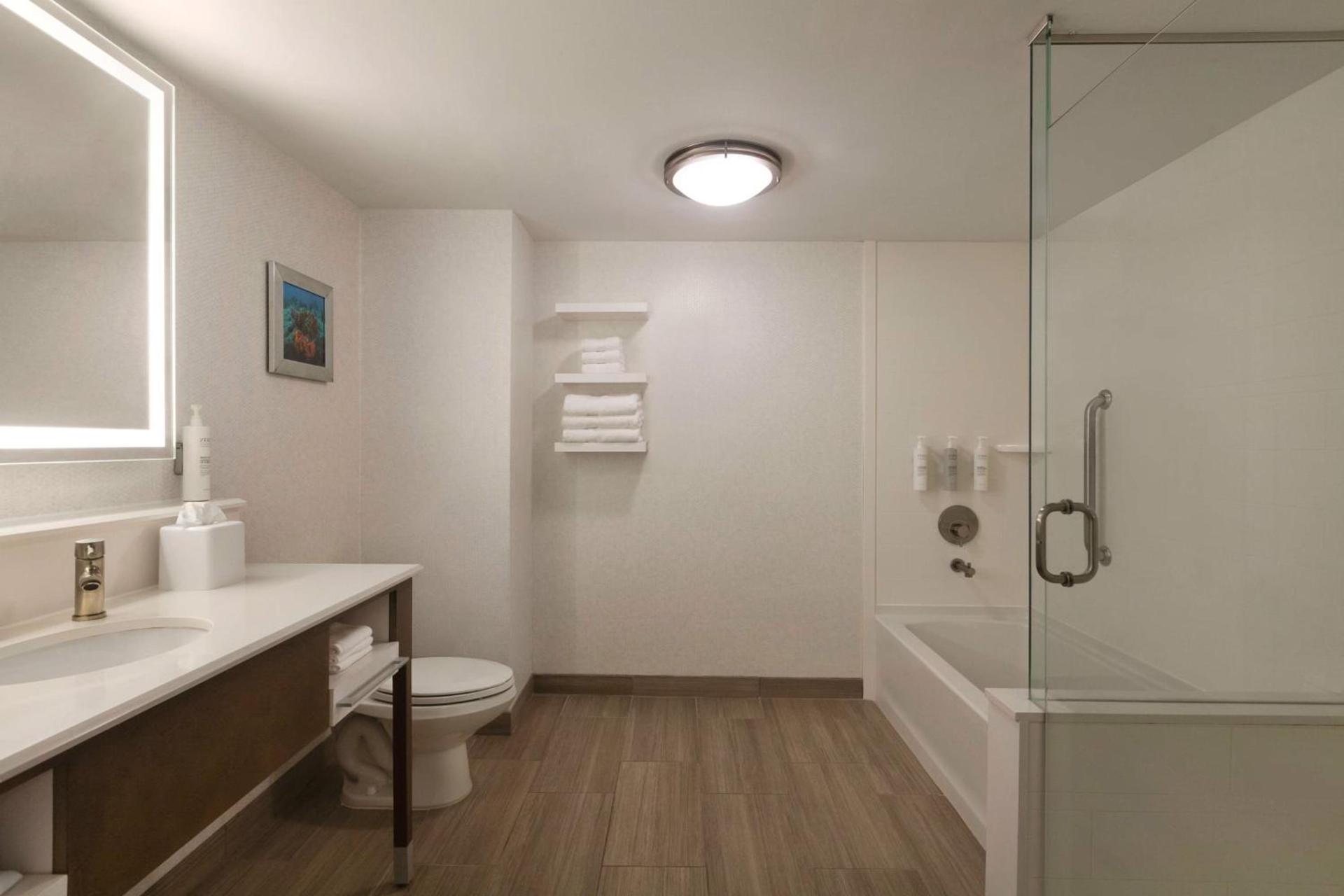 Hampton Inn Pembroke Pines photo 18
