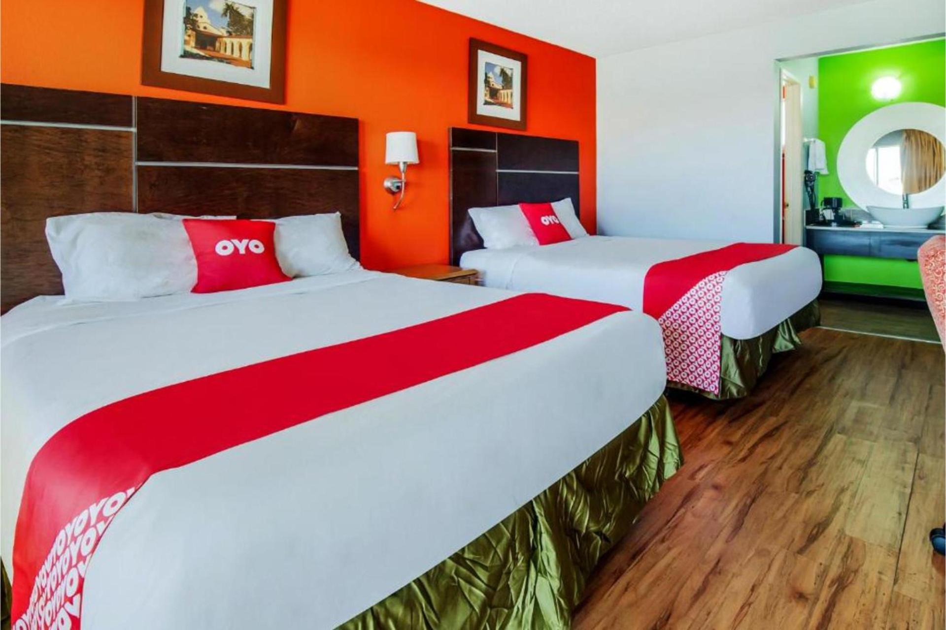 Hotel Europa Ridgecrest photo 22
