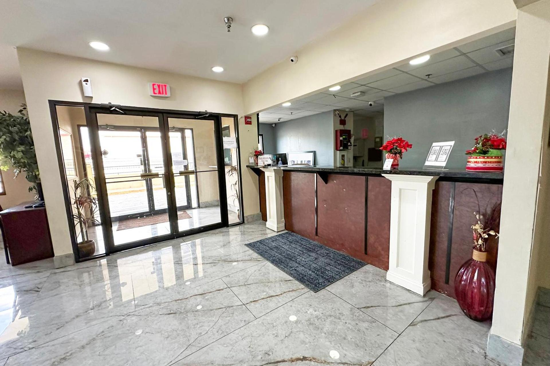 OYO Hotel Rome West GA photo 10