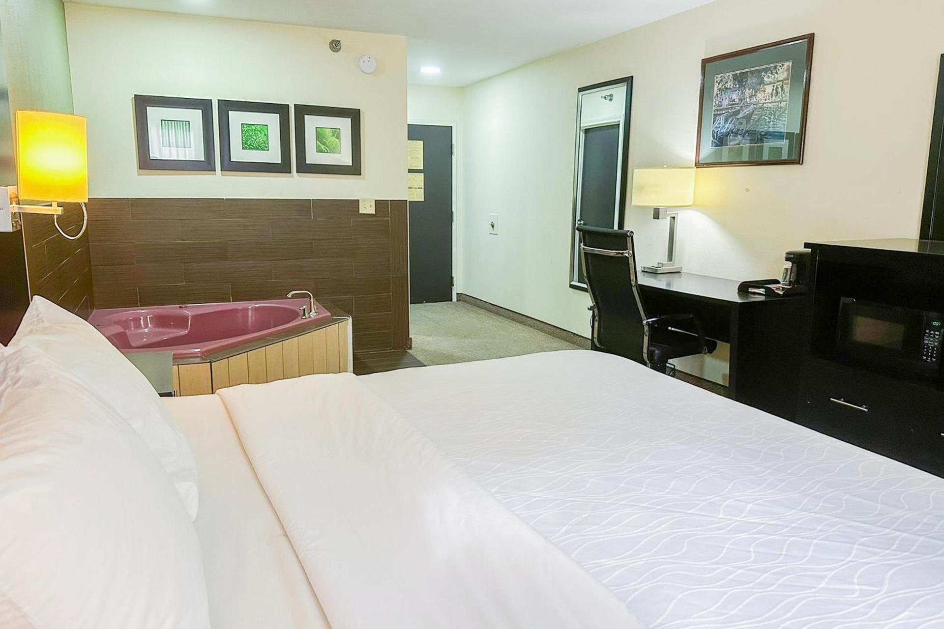 OYO Hotel Rome West GA photo 44