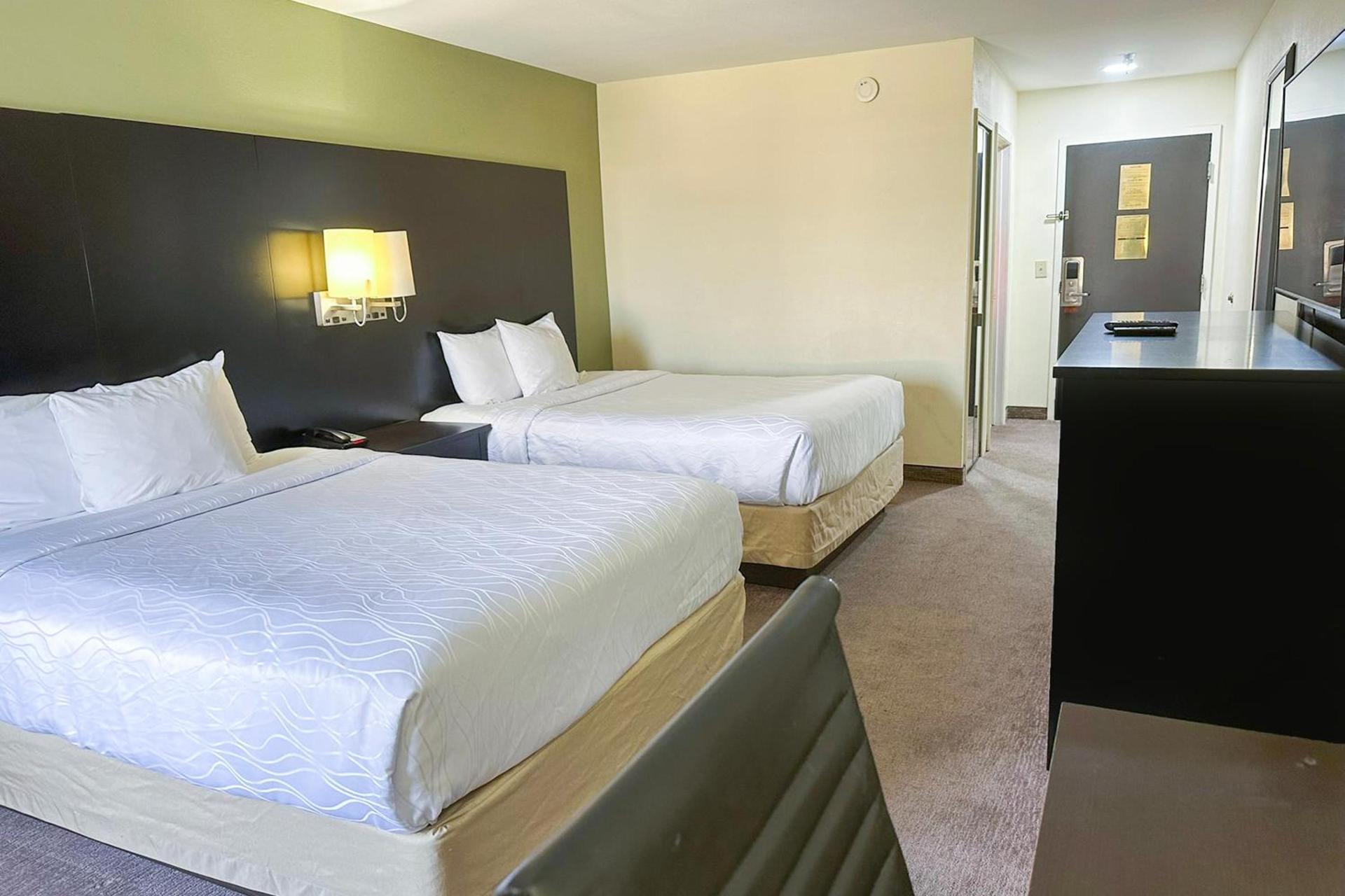 OYO Hotel Rome West GA photo 50