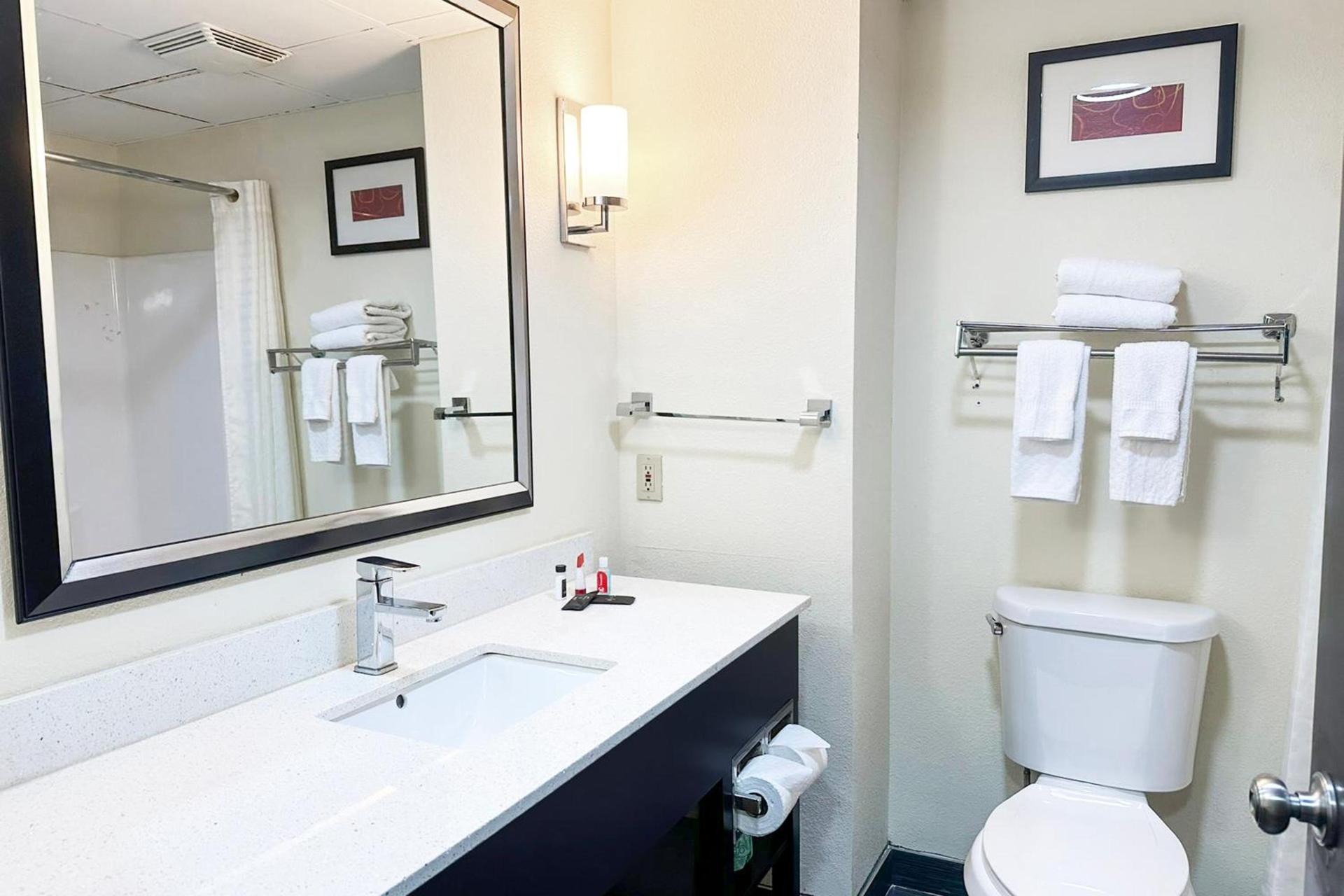 OYO Hotel Rome West GA photo 61