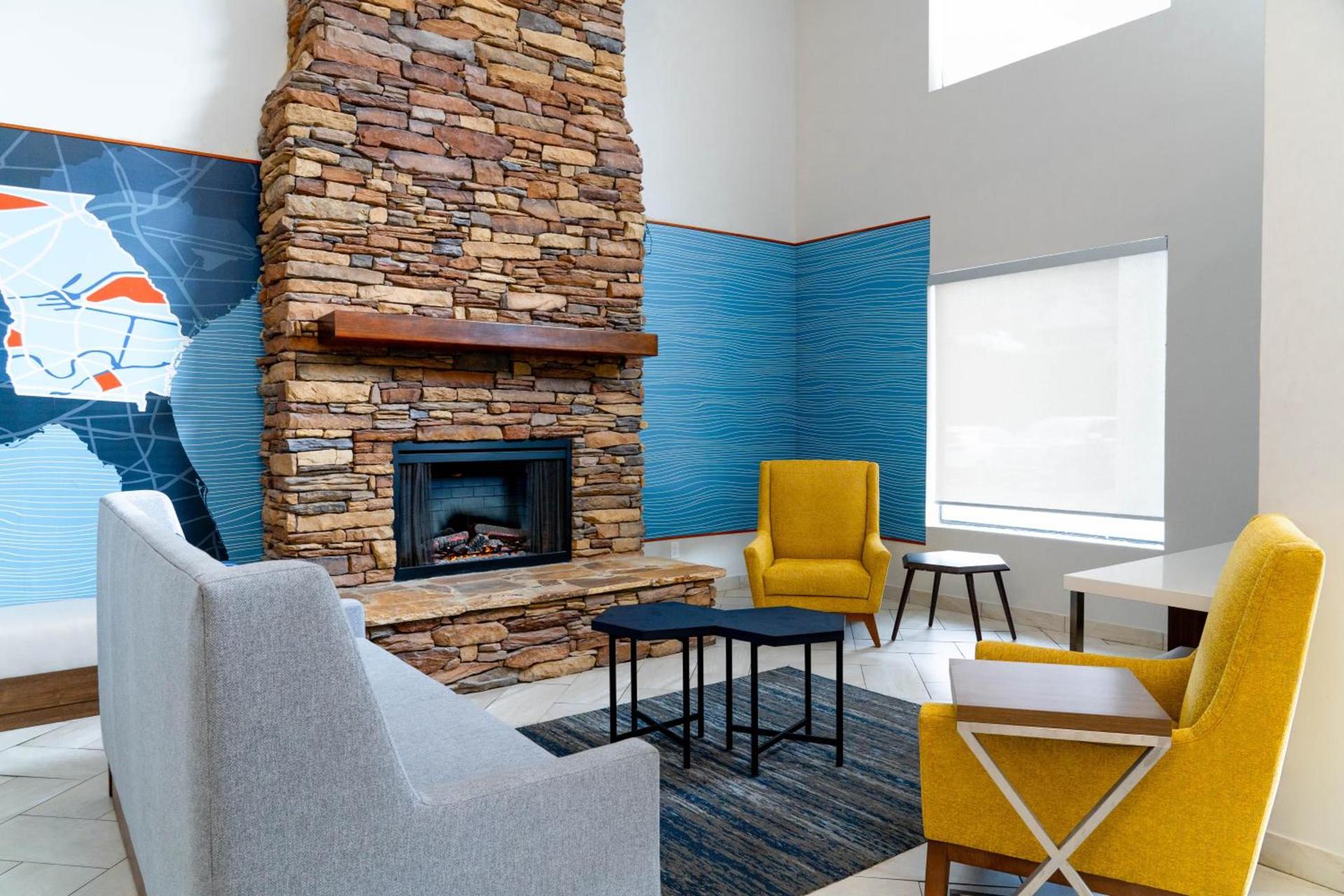Holiday Inn Express & Suites Hiawassee by IHG photo 12