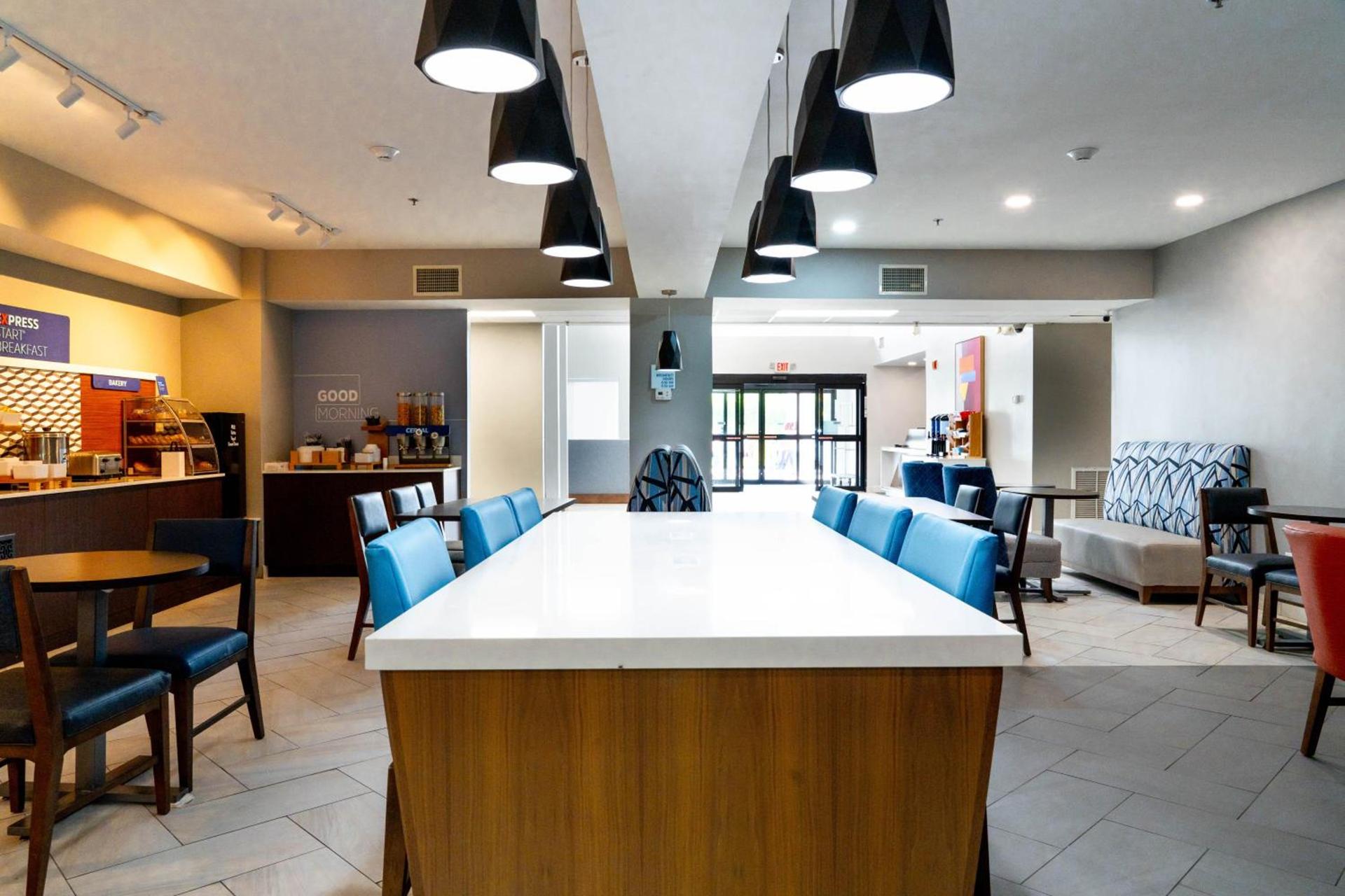 Holiday Inn Express & Suites Hiawassee by IHG photo 18