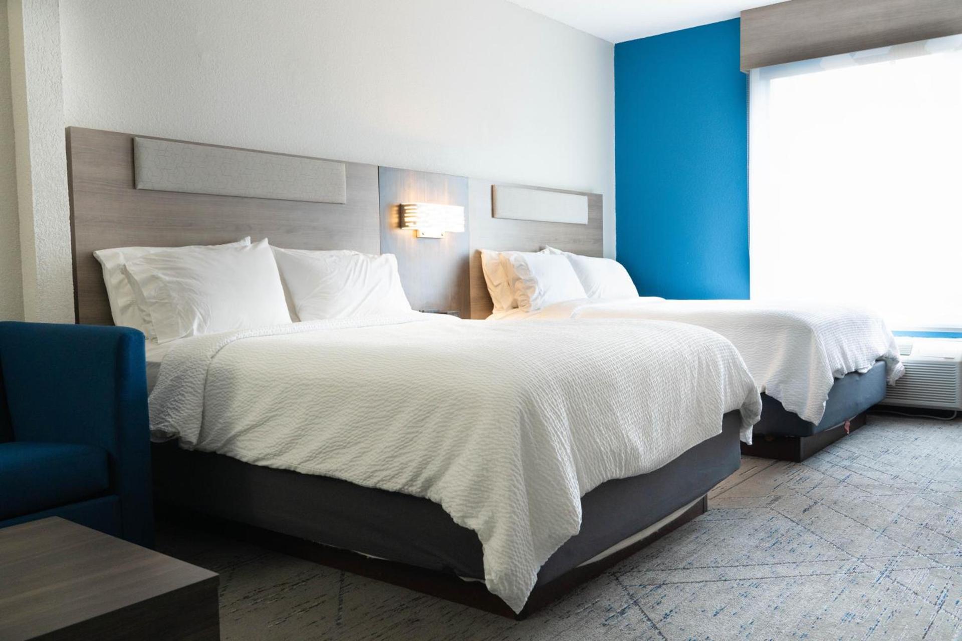 Holiday Inn Express & Suites Hiawassee by IHG photo 22
