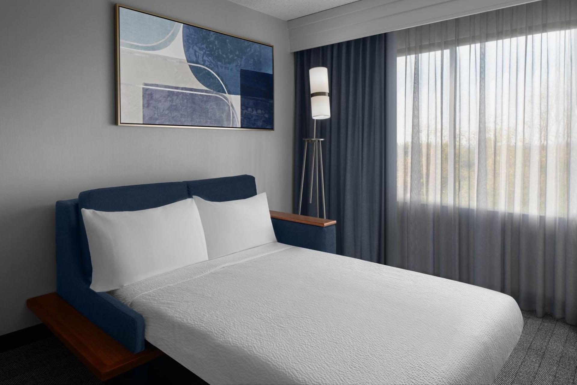 Courtyard by Marriott Cypress Anaheim / Orange County photo 57