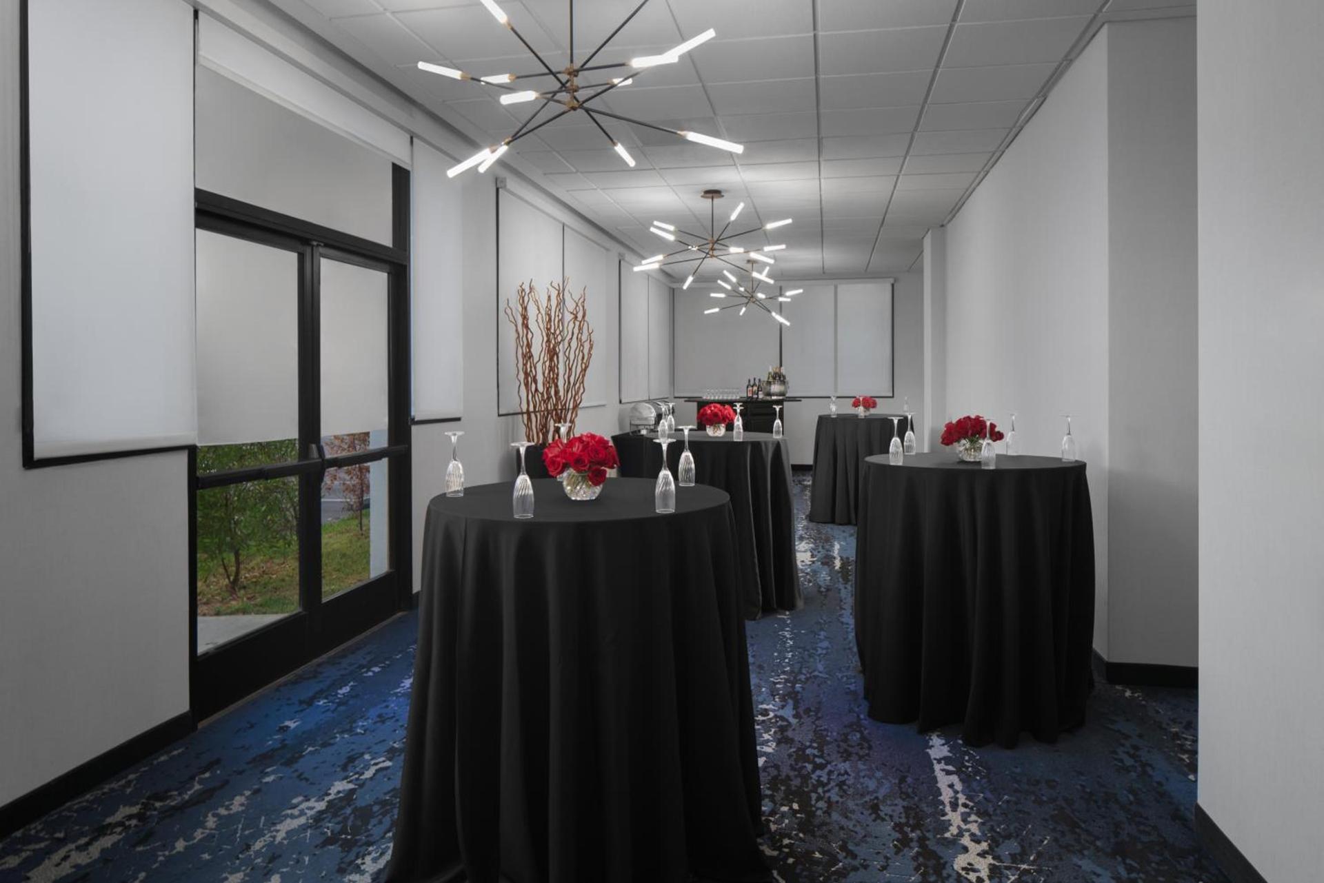 Courtyard by Marriott Cypress Anaheim / Orange County photo 65