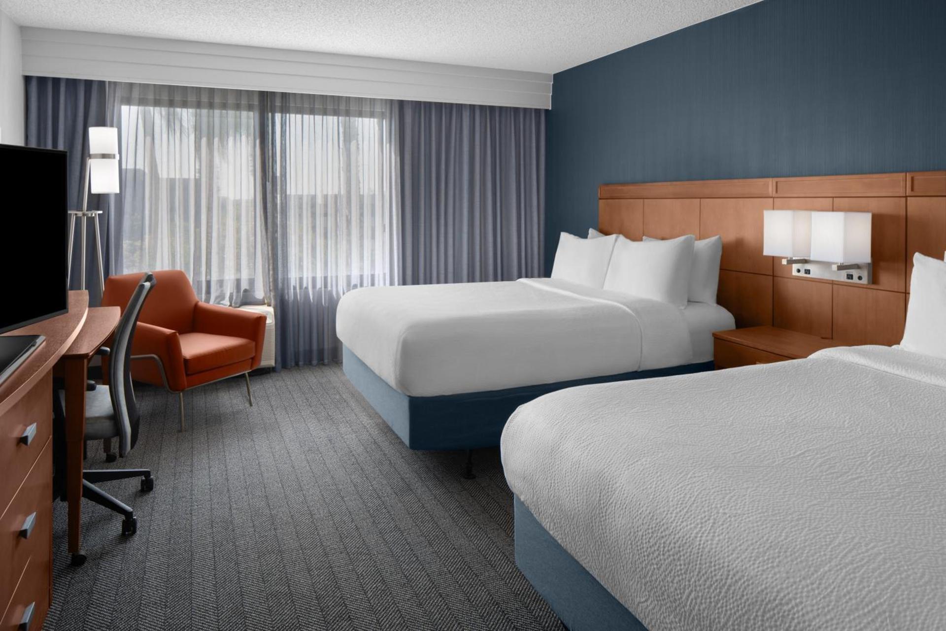Courtyard by Marriott Cypress Anaheim / Orange County photo 70