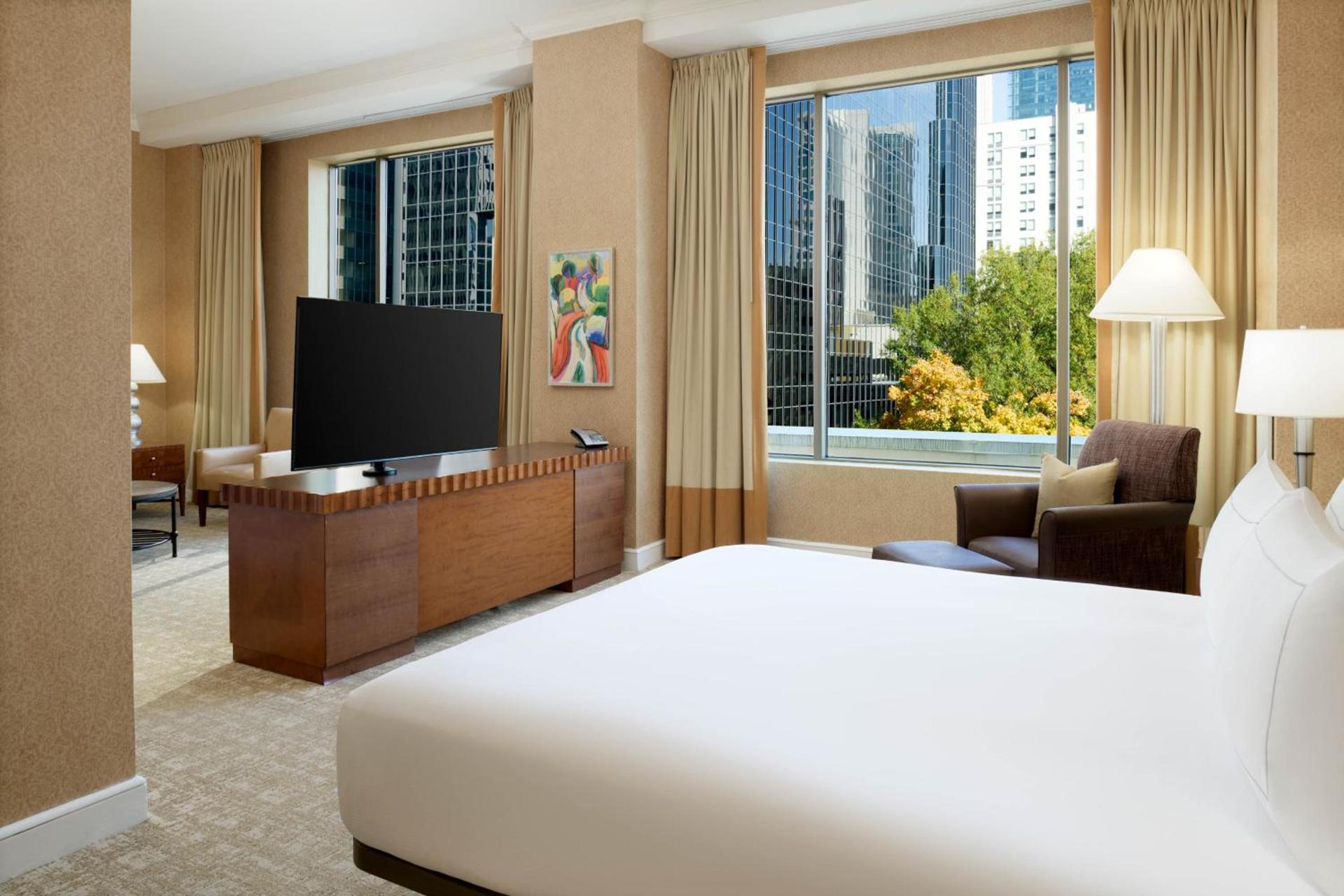 Hilton Charlotte Uptown photo 57
