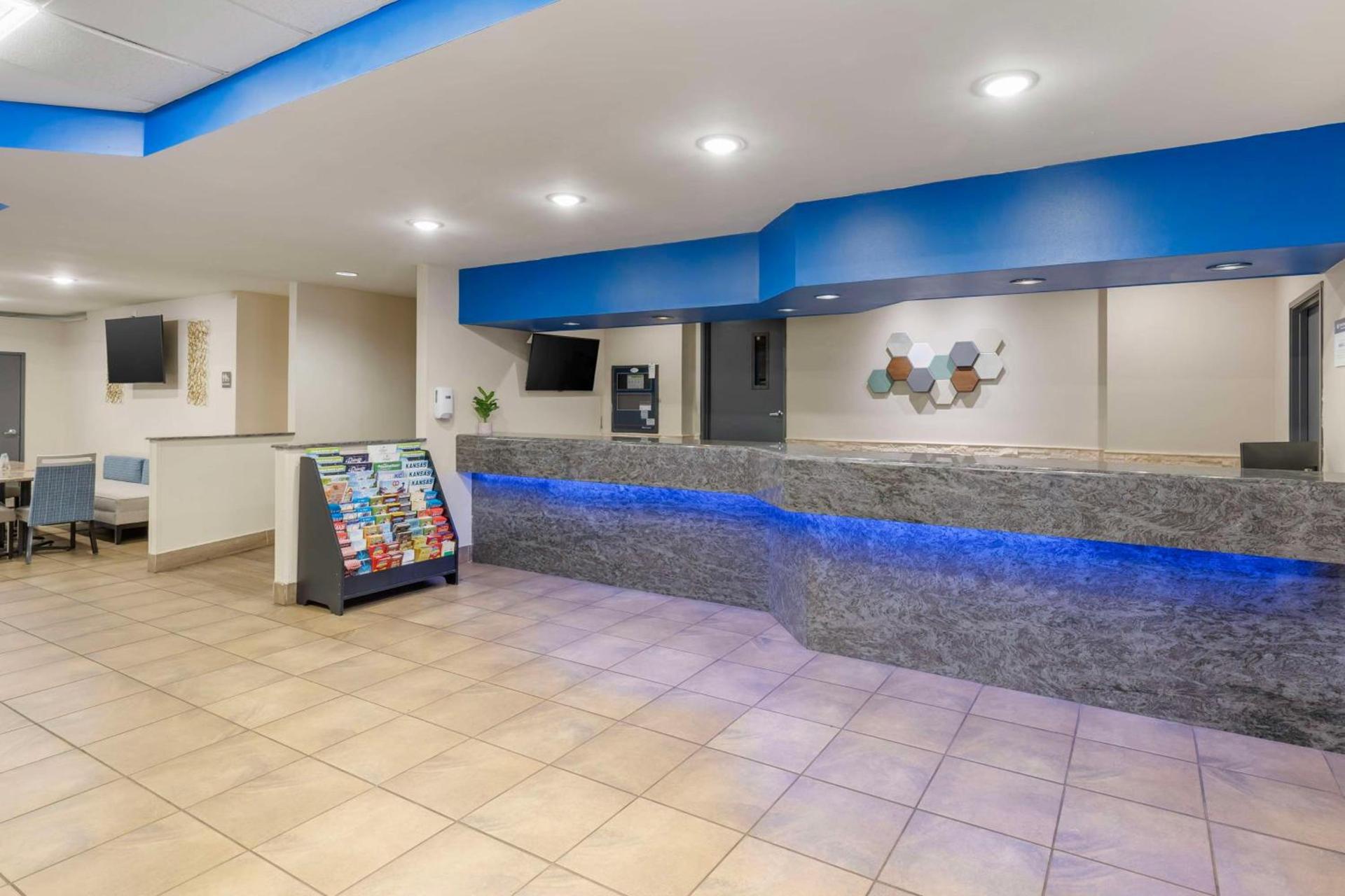 Best Western St. Louis Inn photo 37