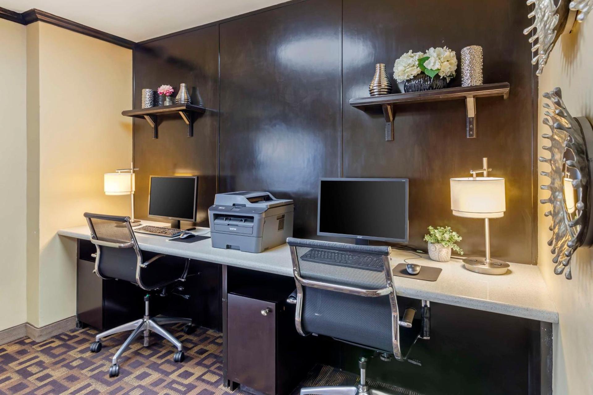 Best Western Canoga Park Motor Inn photo 16