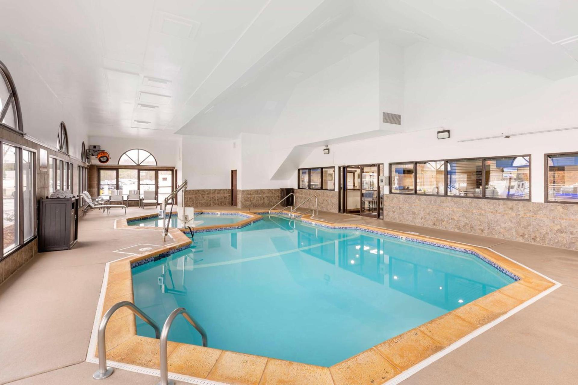 Best Western St. Louis Inn photo 31