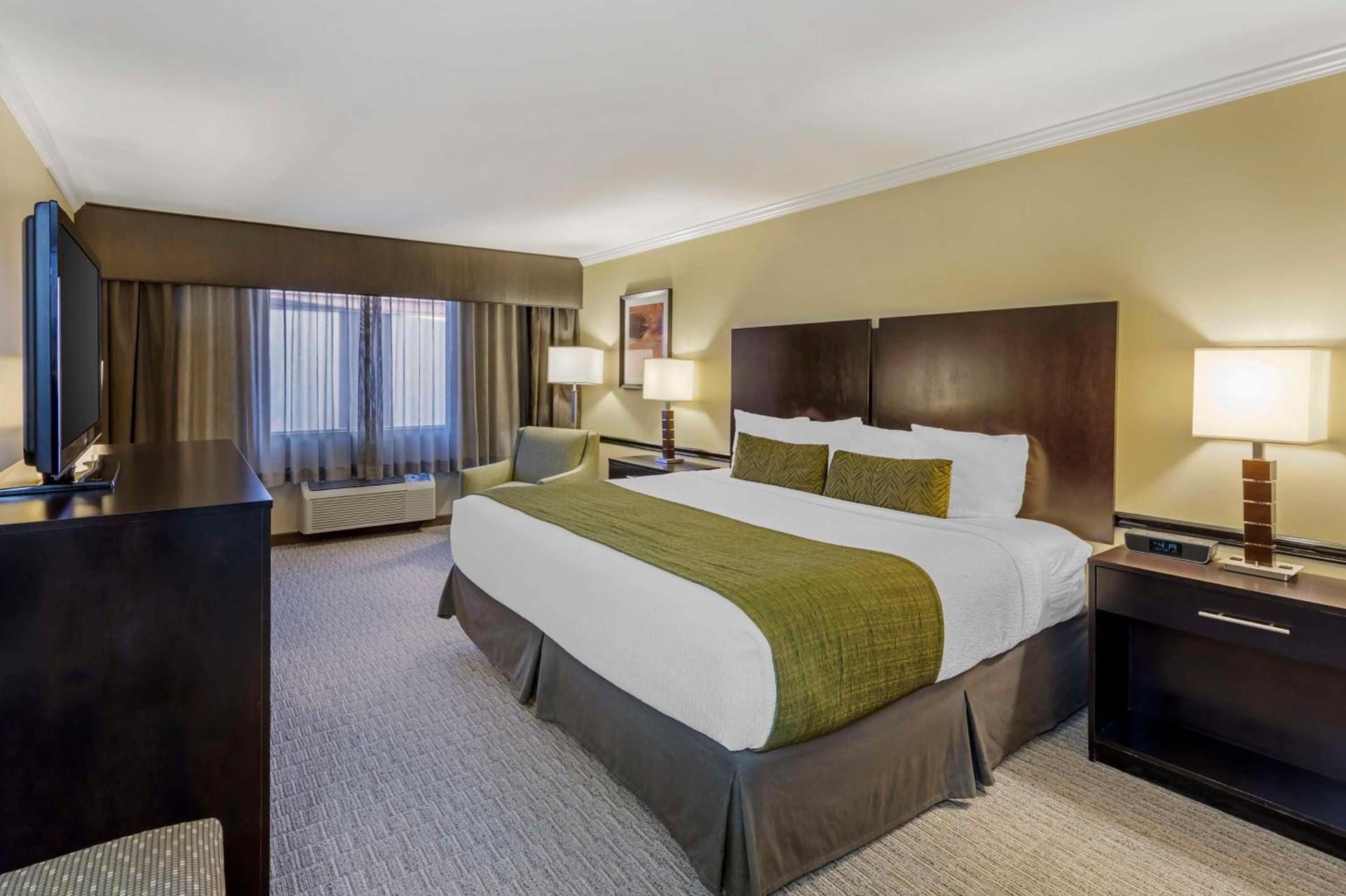 Best Western Canoga Park Motor Inn photo 30