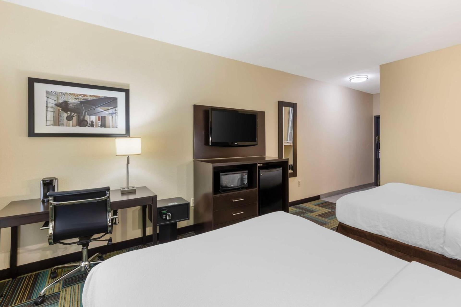 Best Western St. Louis Inn photo 17