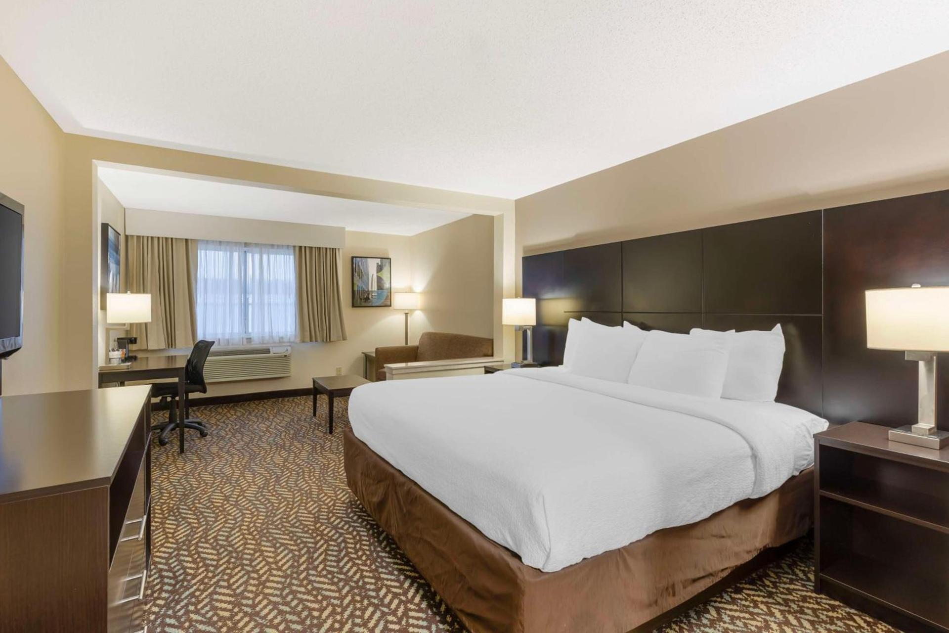 Best Western St. Louis Inn photo 23
