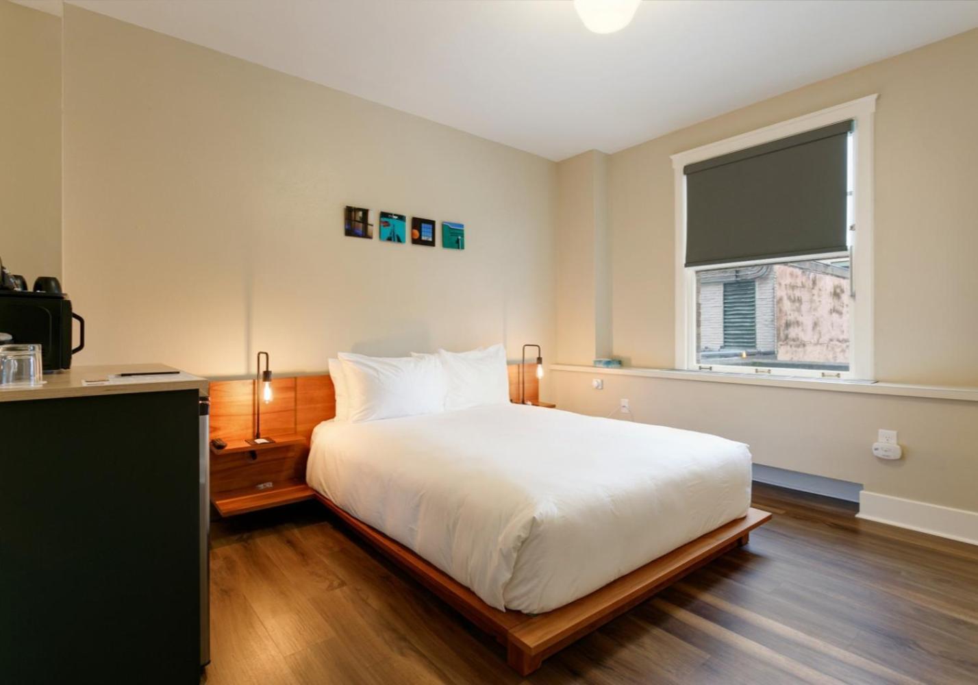 Hotel Leo photo 63