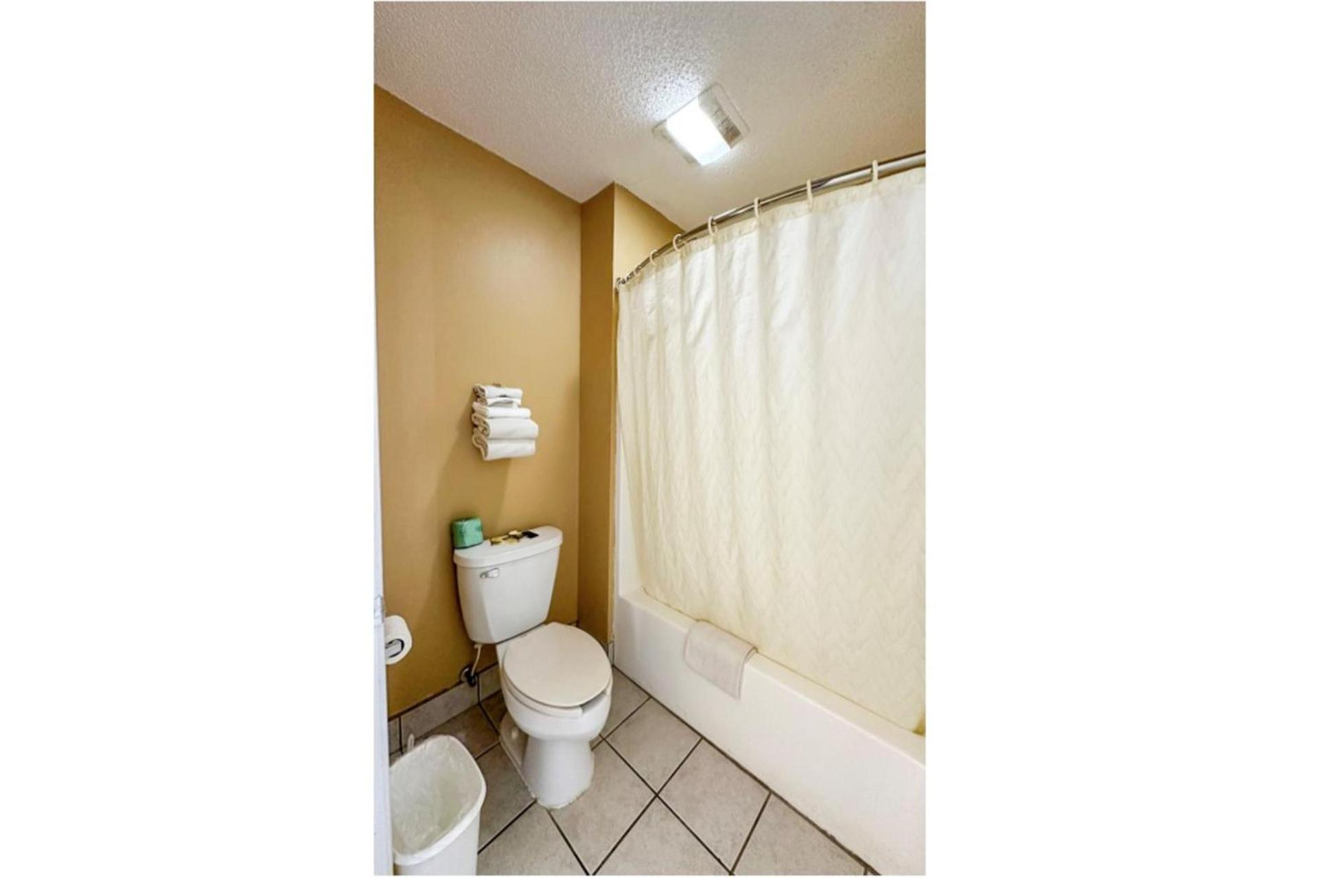 Garden Inn & Suites photo 22