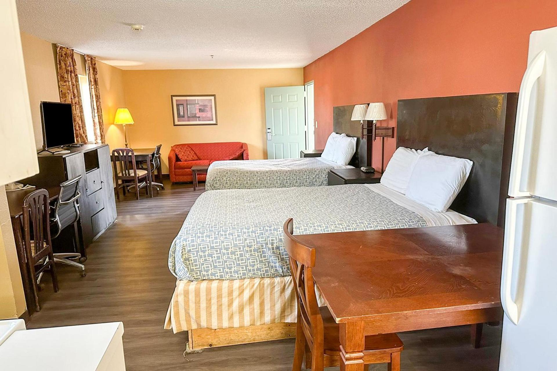 Garden Inn & Suites photo 4