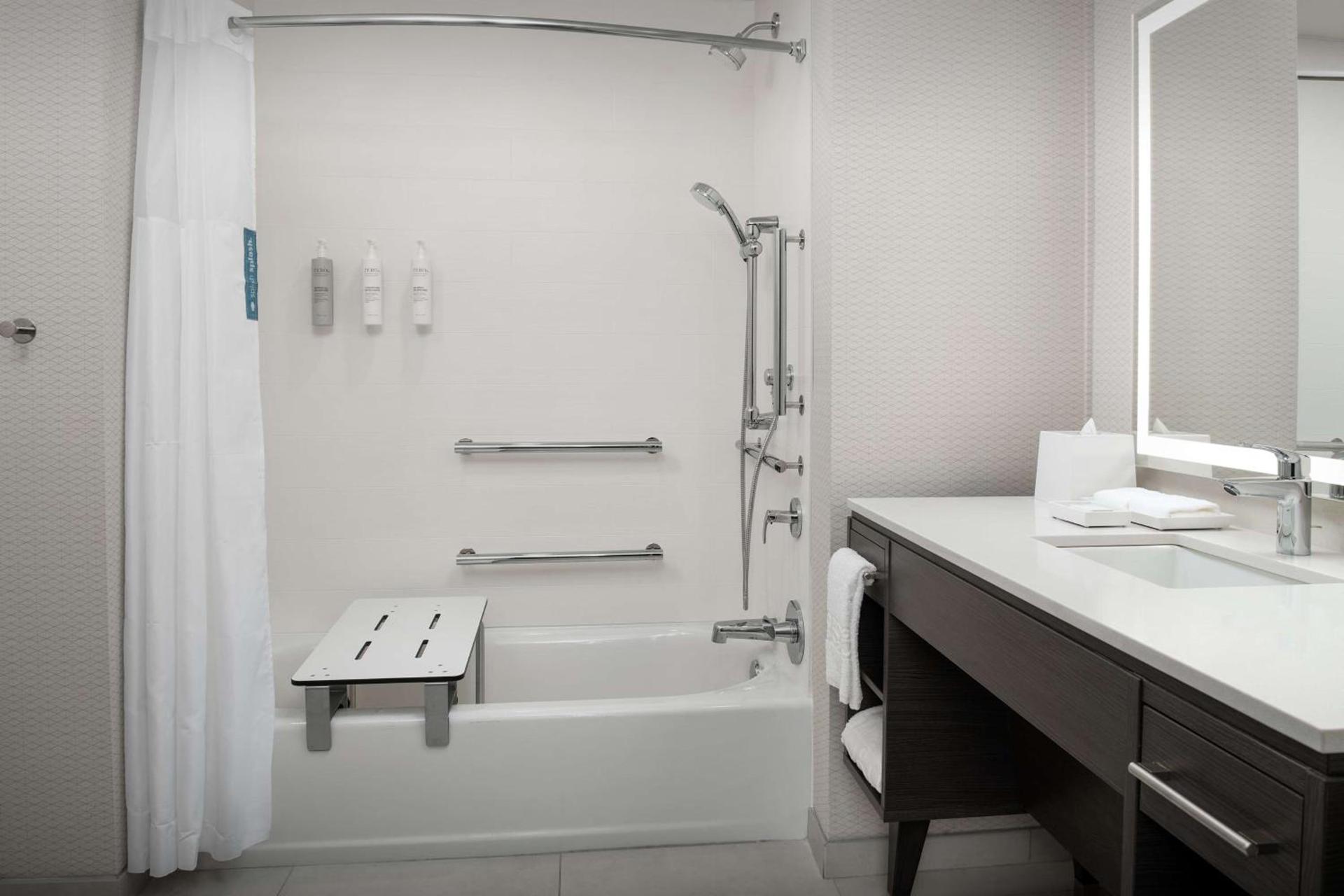 Home2 Suites Orlando Southeast Nona photo 21