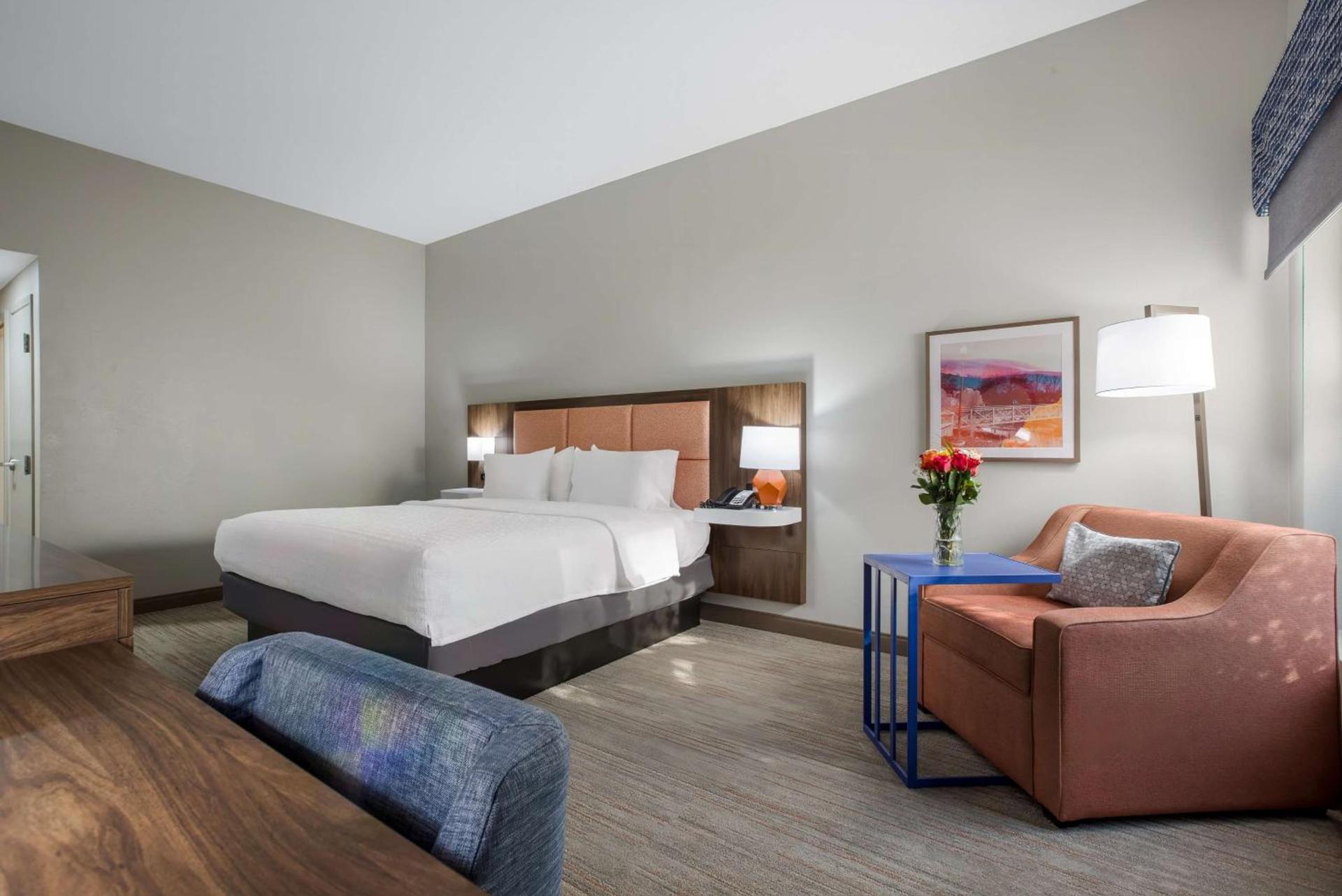 Hampton Inn Linden photo 18