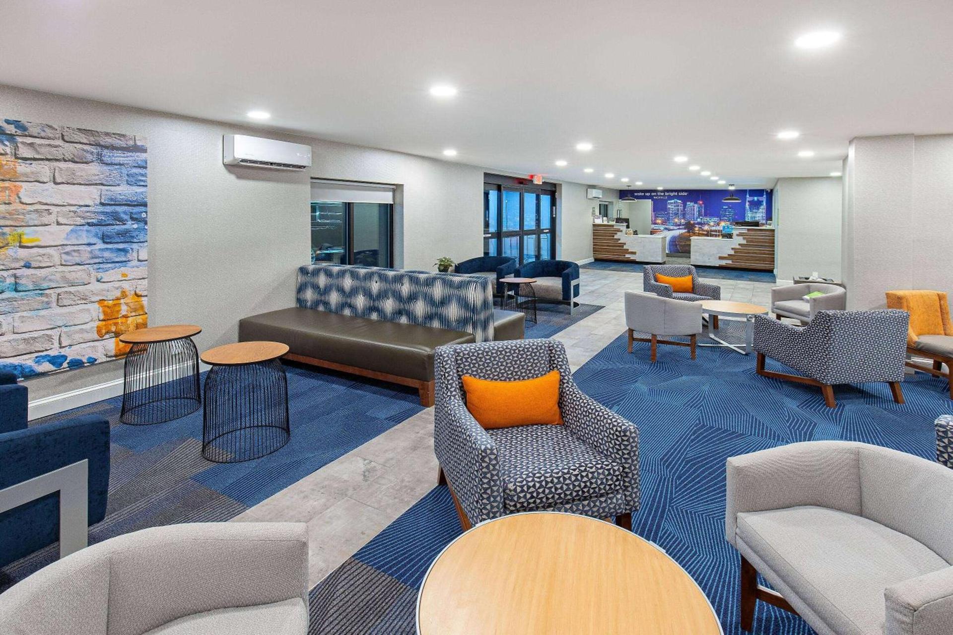 La Quinta by Wyndham Nashville Airport photo 4