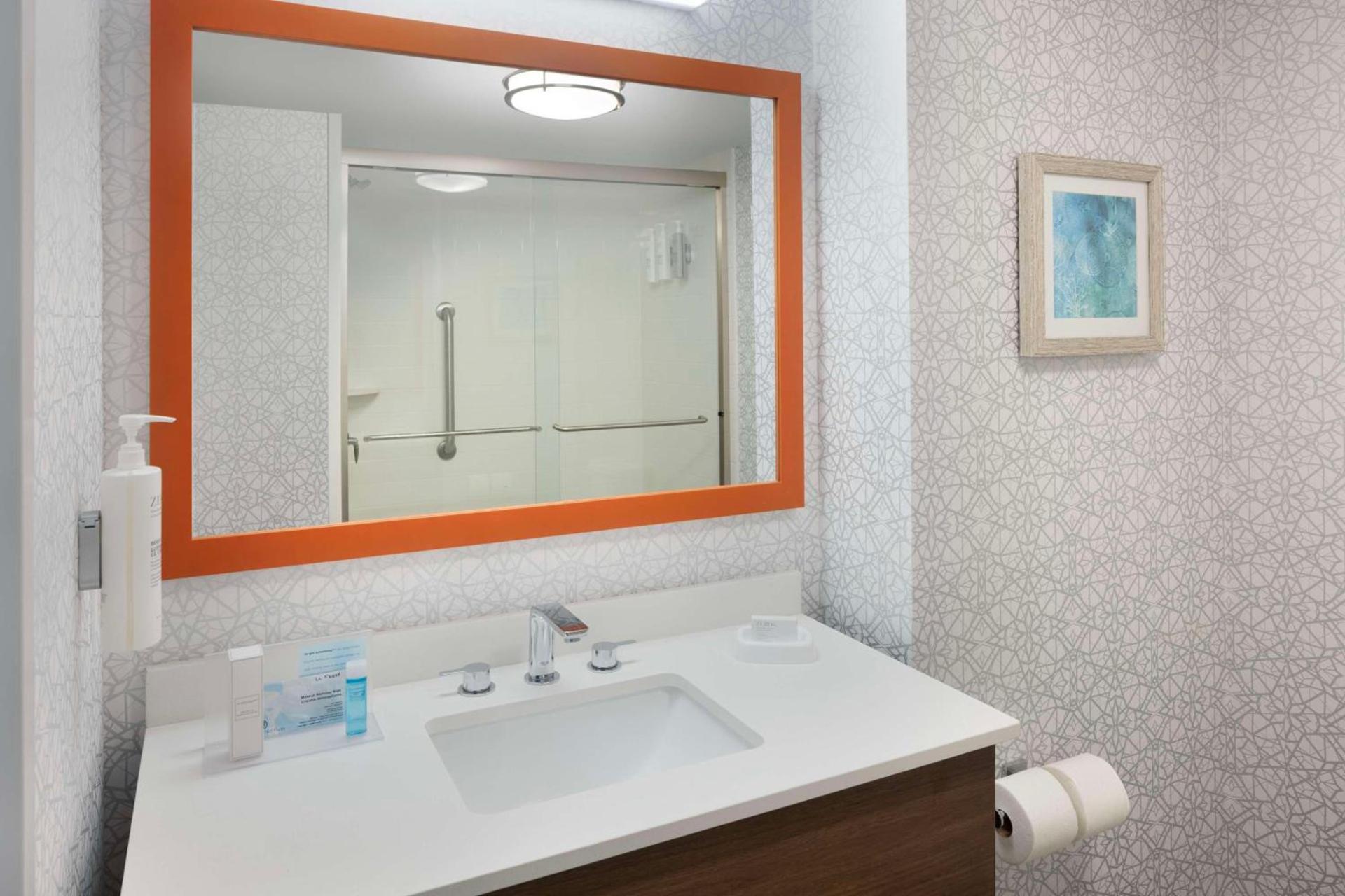 Hampton Inn & Suites Myrtle Beach Oceanfront photo 34