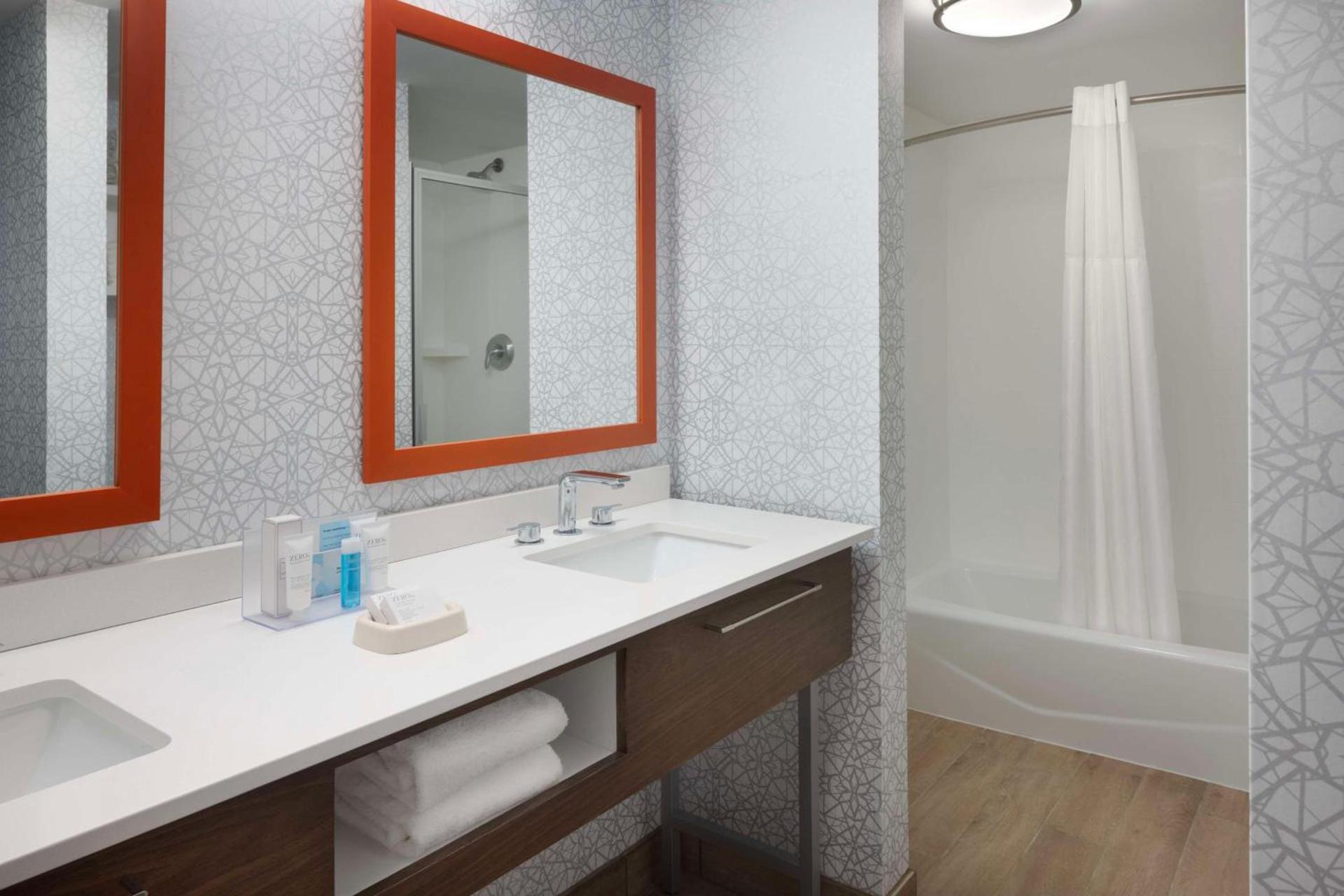 Hampton Inn & Suites Myrtle Beach Oceanfront photo 43