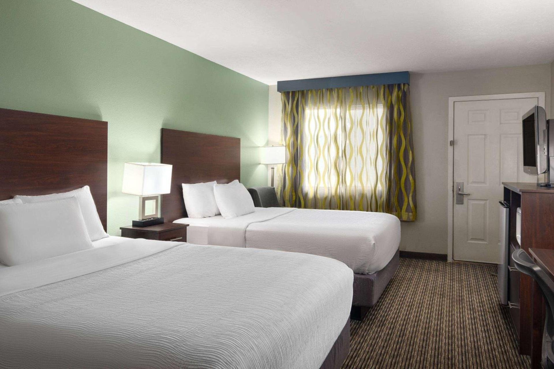 Wingate by Wyndham Cedar City photo 10