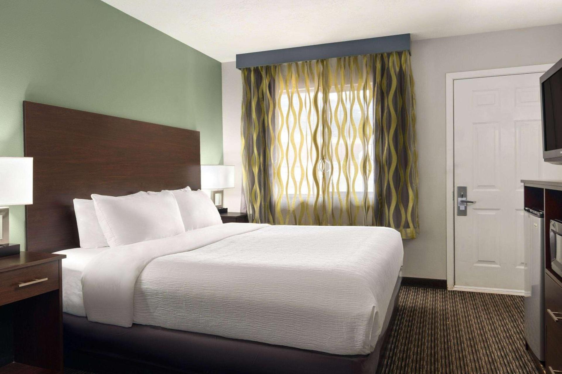 Wingate by Wyndham Cedar City photo 37
