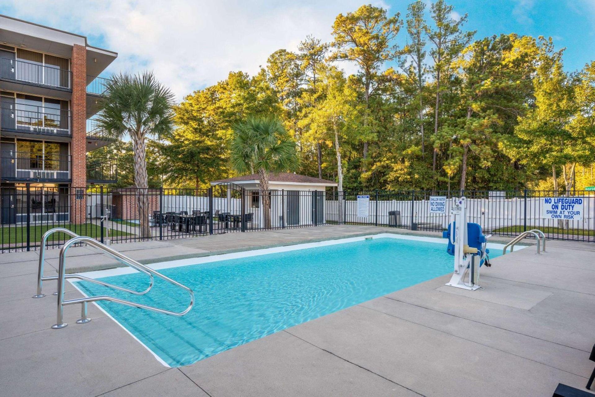 Wyndham Garden Columbia-Ft Jackson photo 6