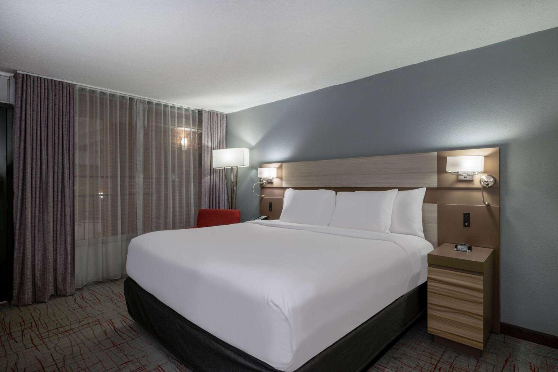 Wyndham Garden Columbia-Ft Jackson photo 9