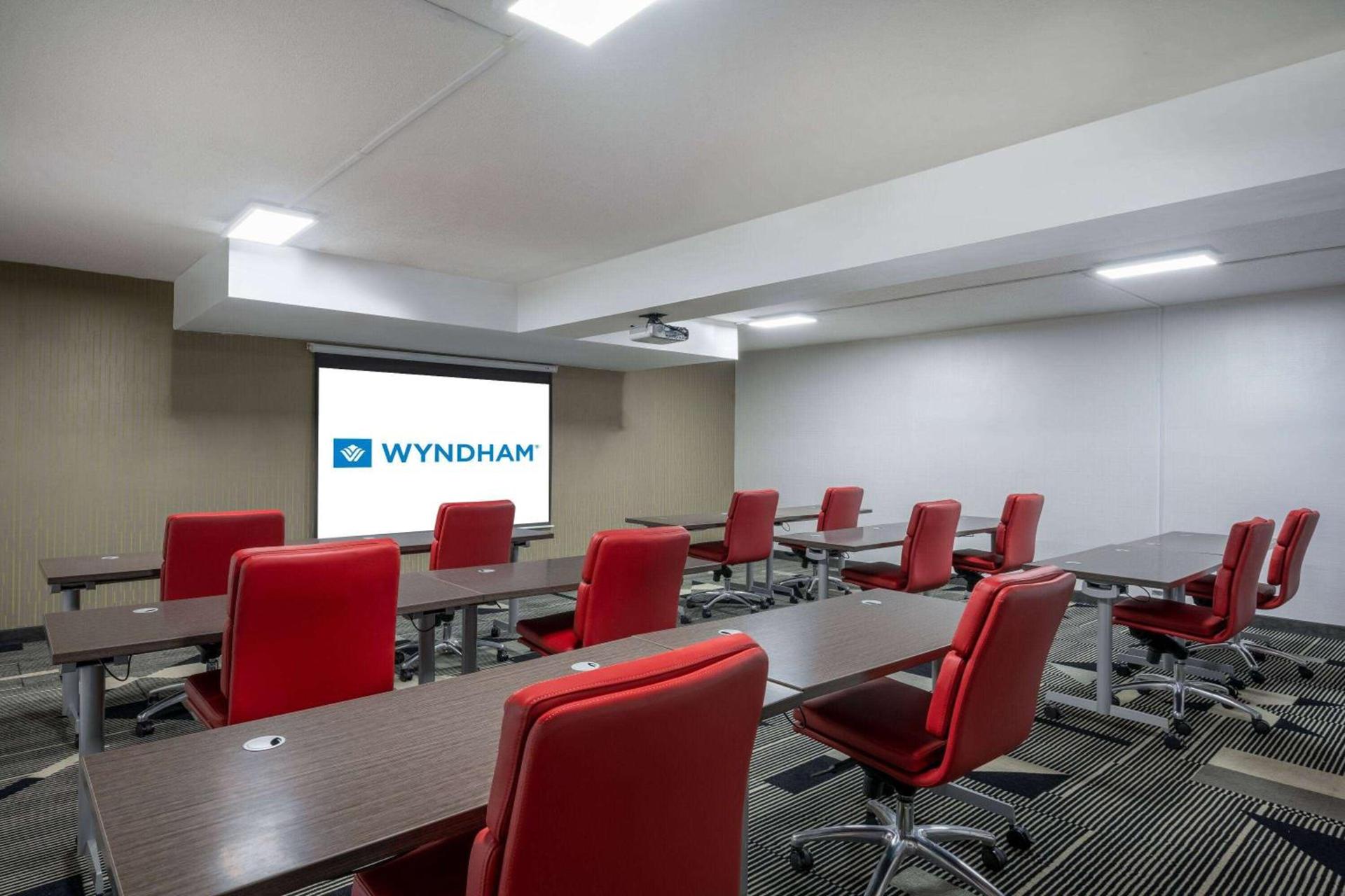 Wyndham Garden Columbia-Ft Jackson photo 25