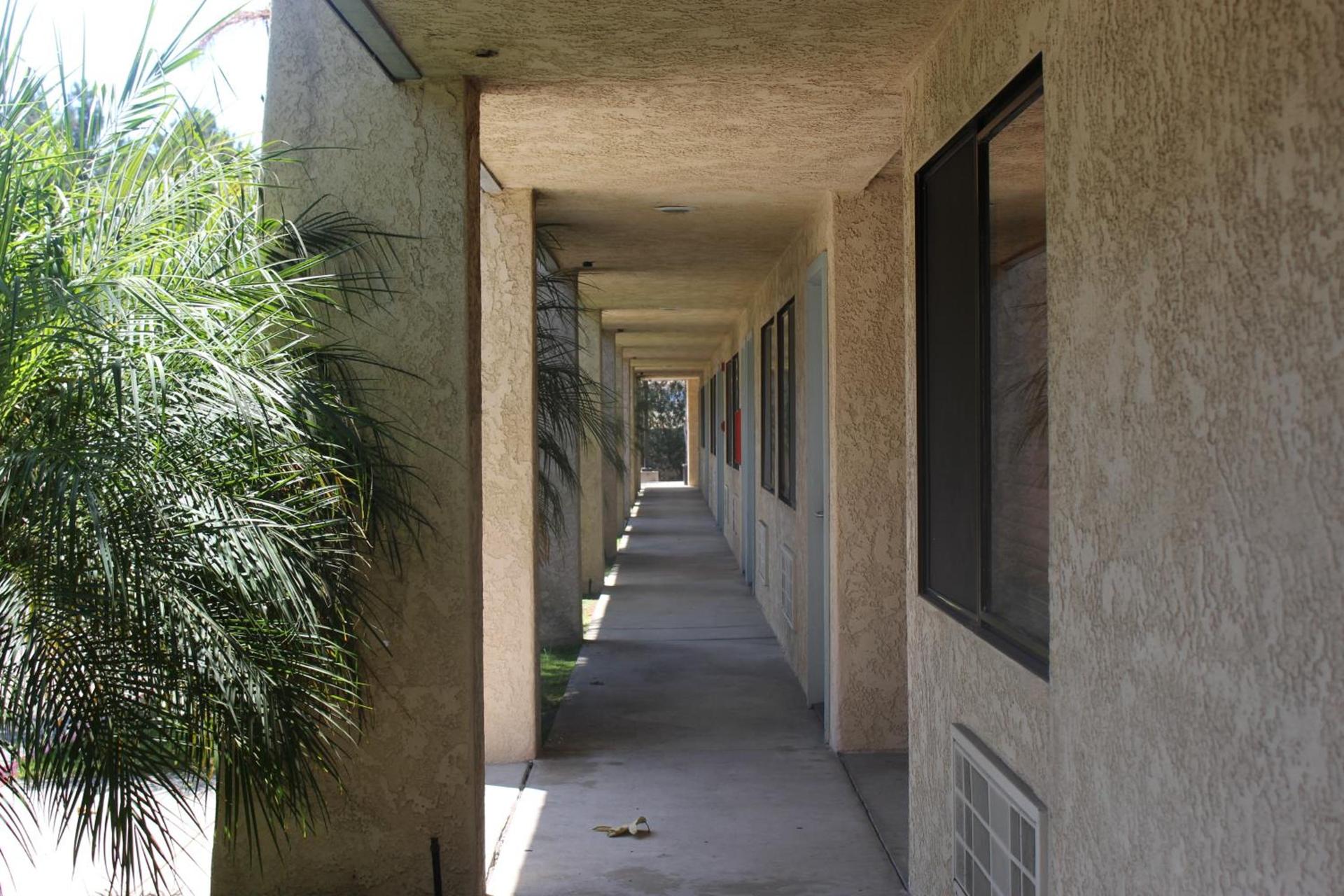 O'Cairns Inn and Suites photo 41