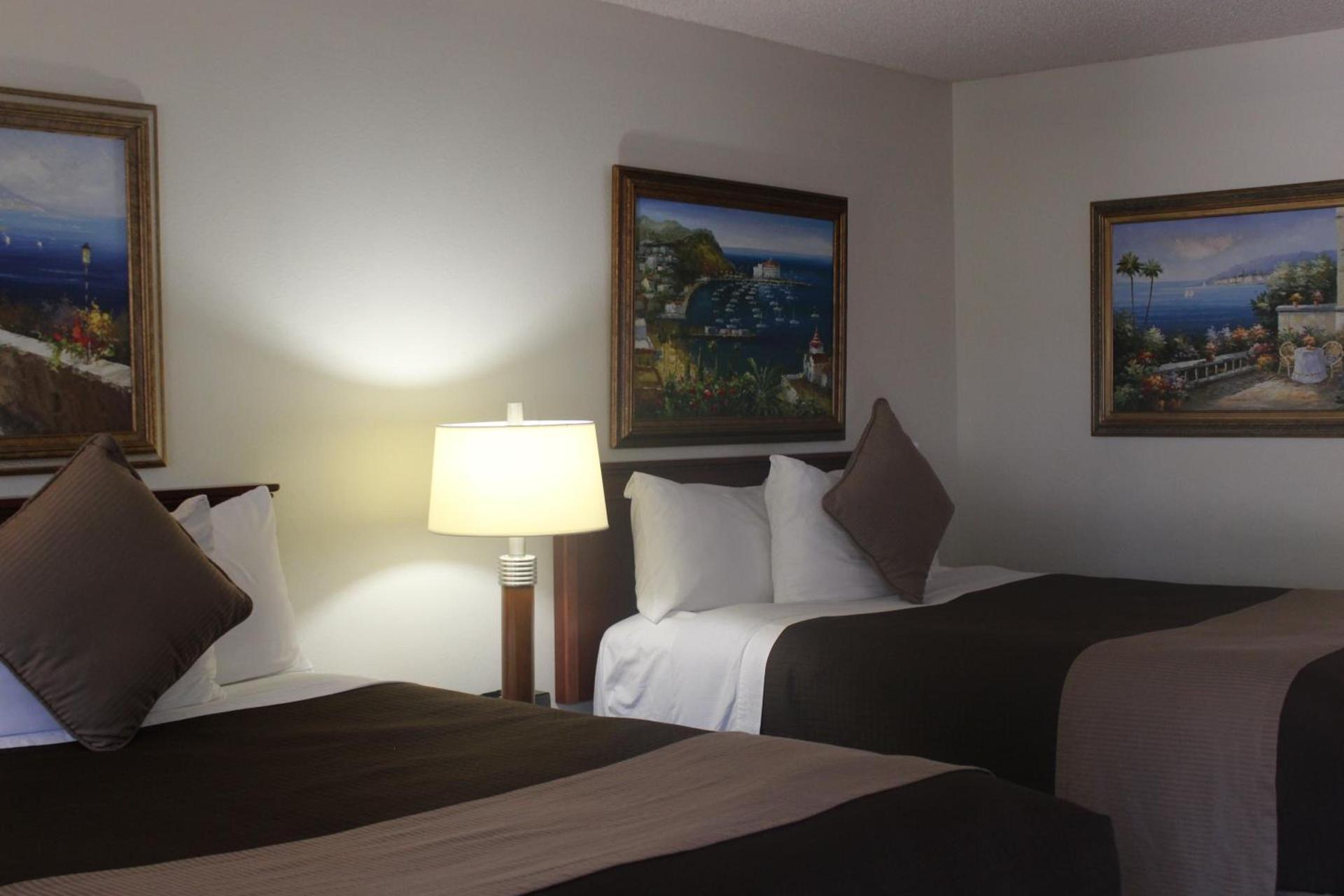 O'Cairns Inn and Suites photo 47