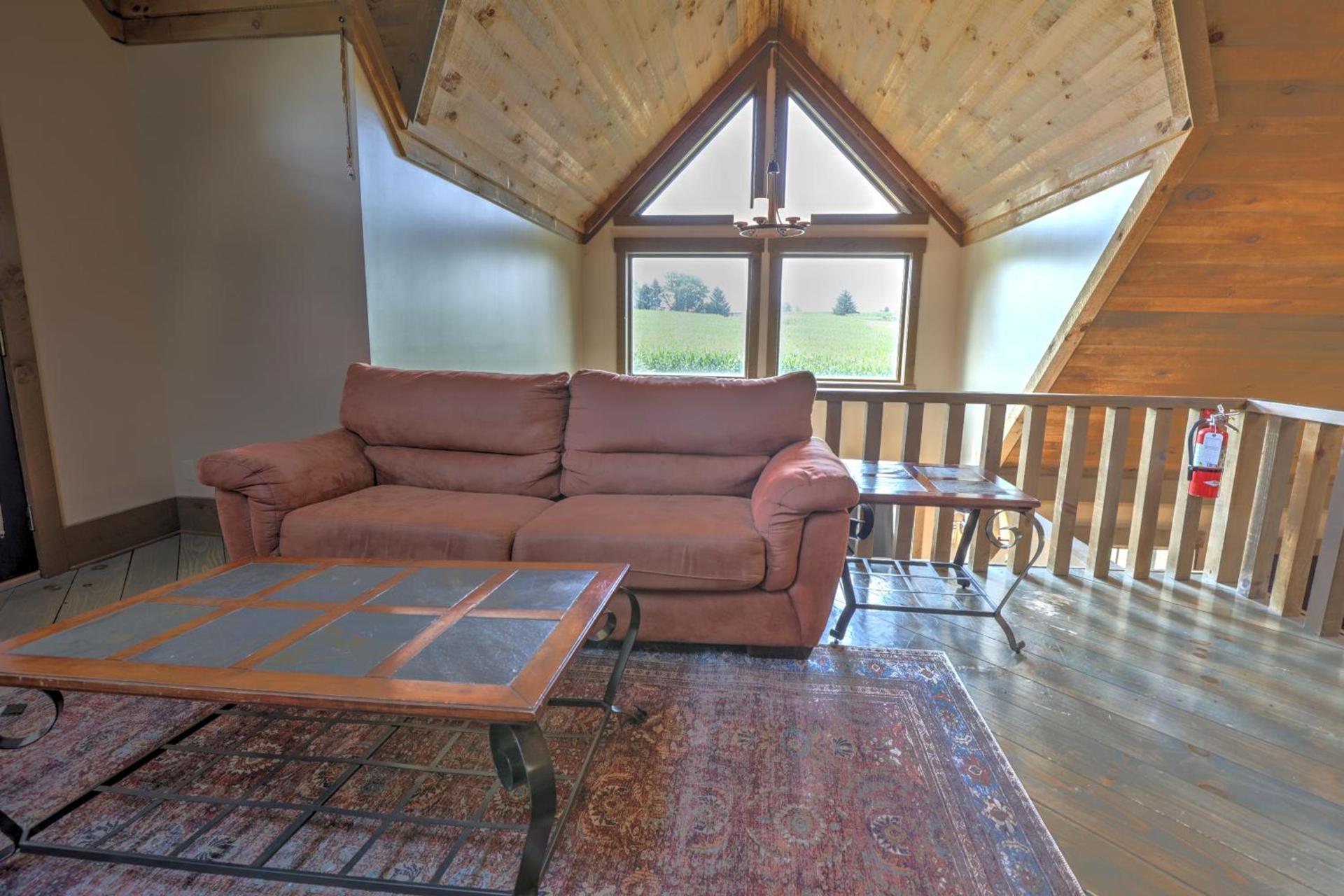 Premier Cottages by Amish Country Lodging photo 19