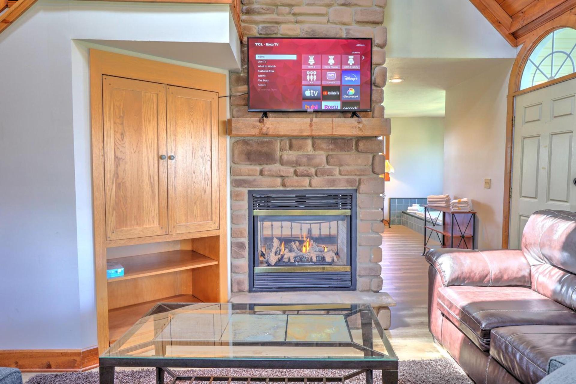 Premier Cottages by Amish Country Lodging photo 51