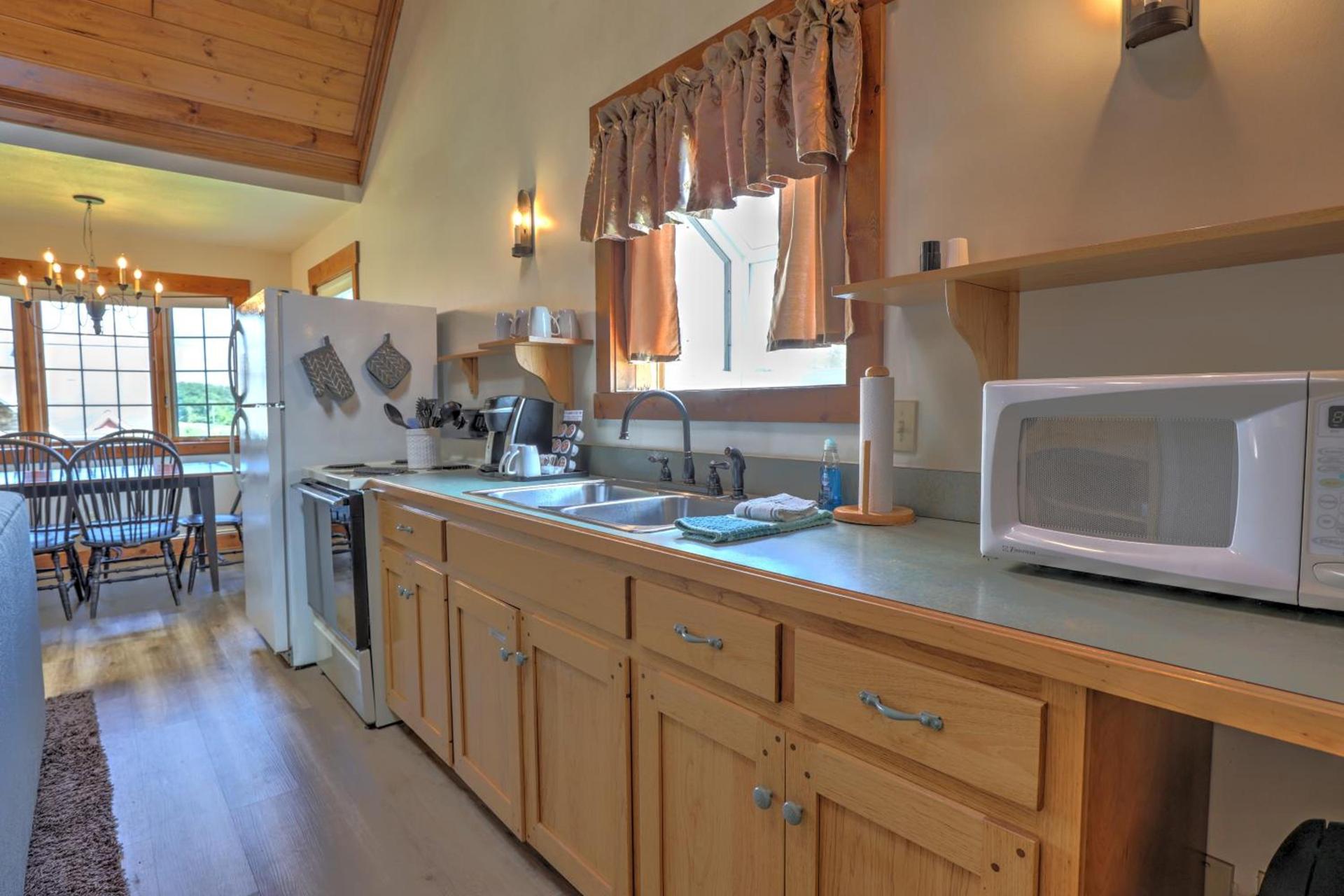 Premier Cottages by Amish Country Lodging photo 49