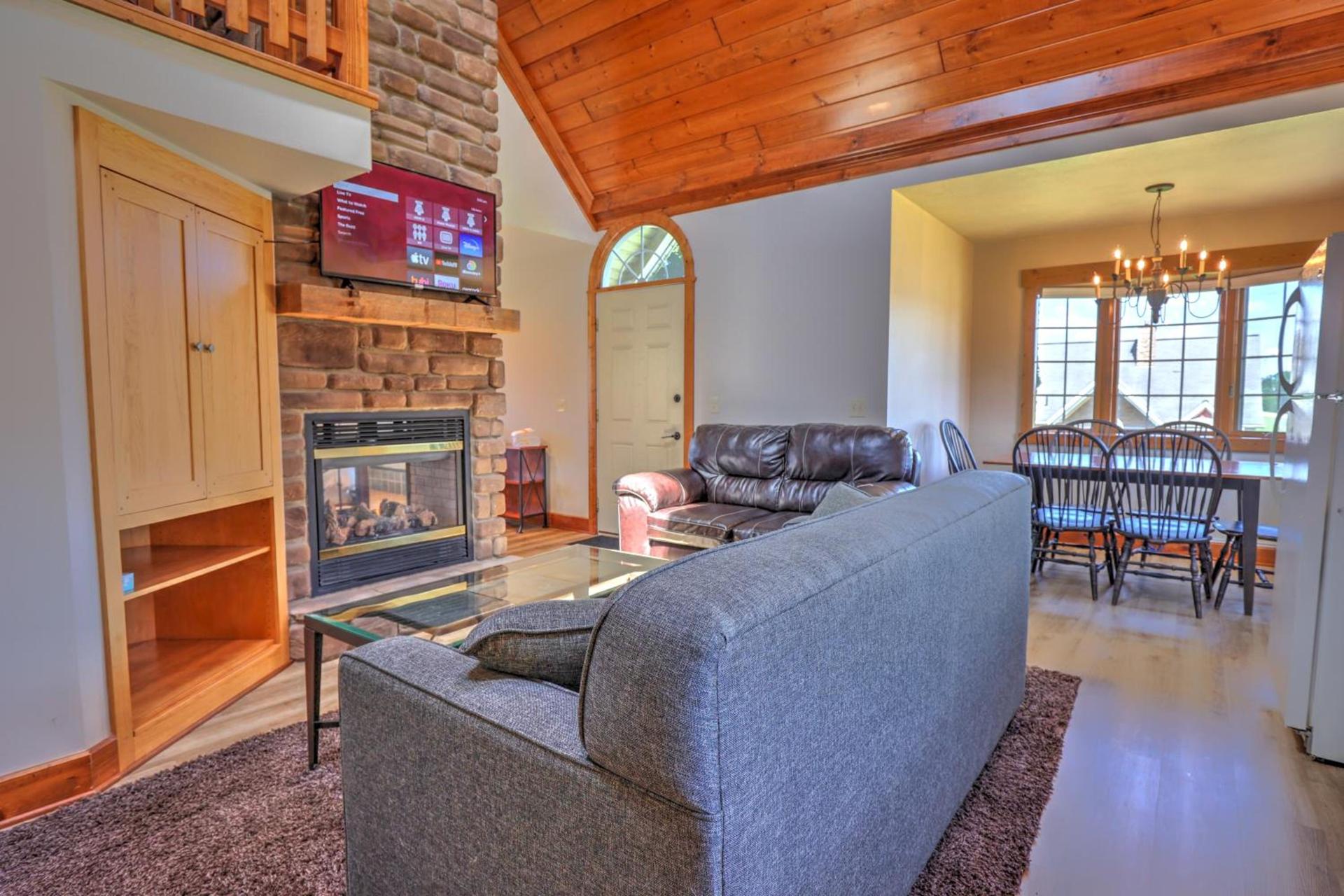 Premier Cottages by Amish Country Lodging photo 54