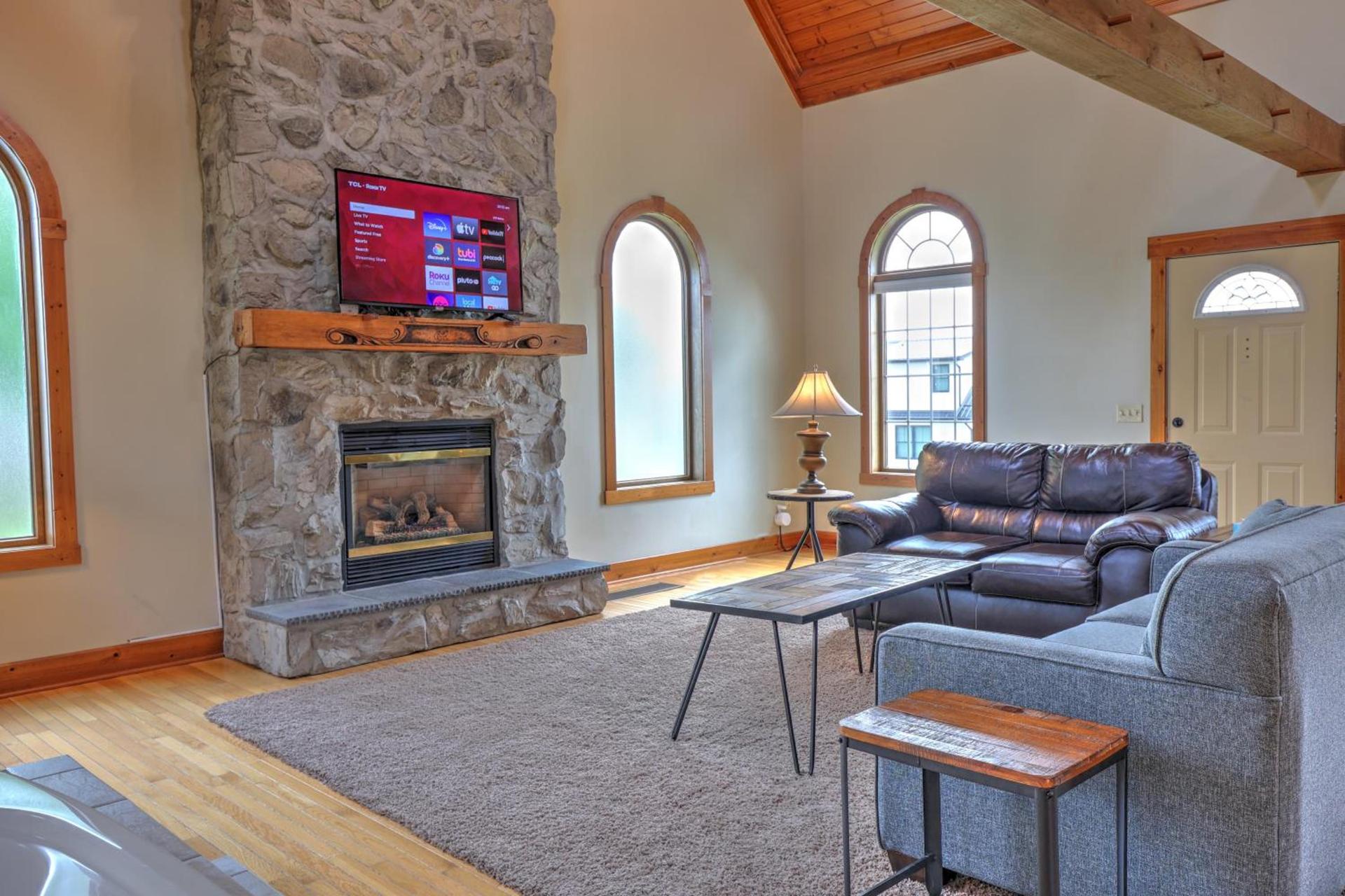 Premier Cottages by Amish Country Lodging photo 71