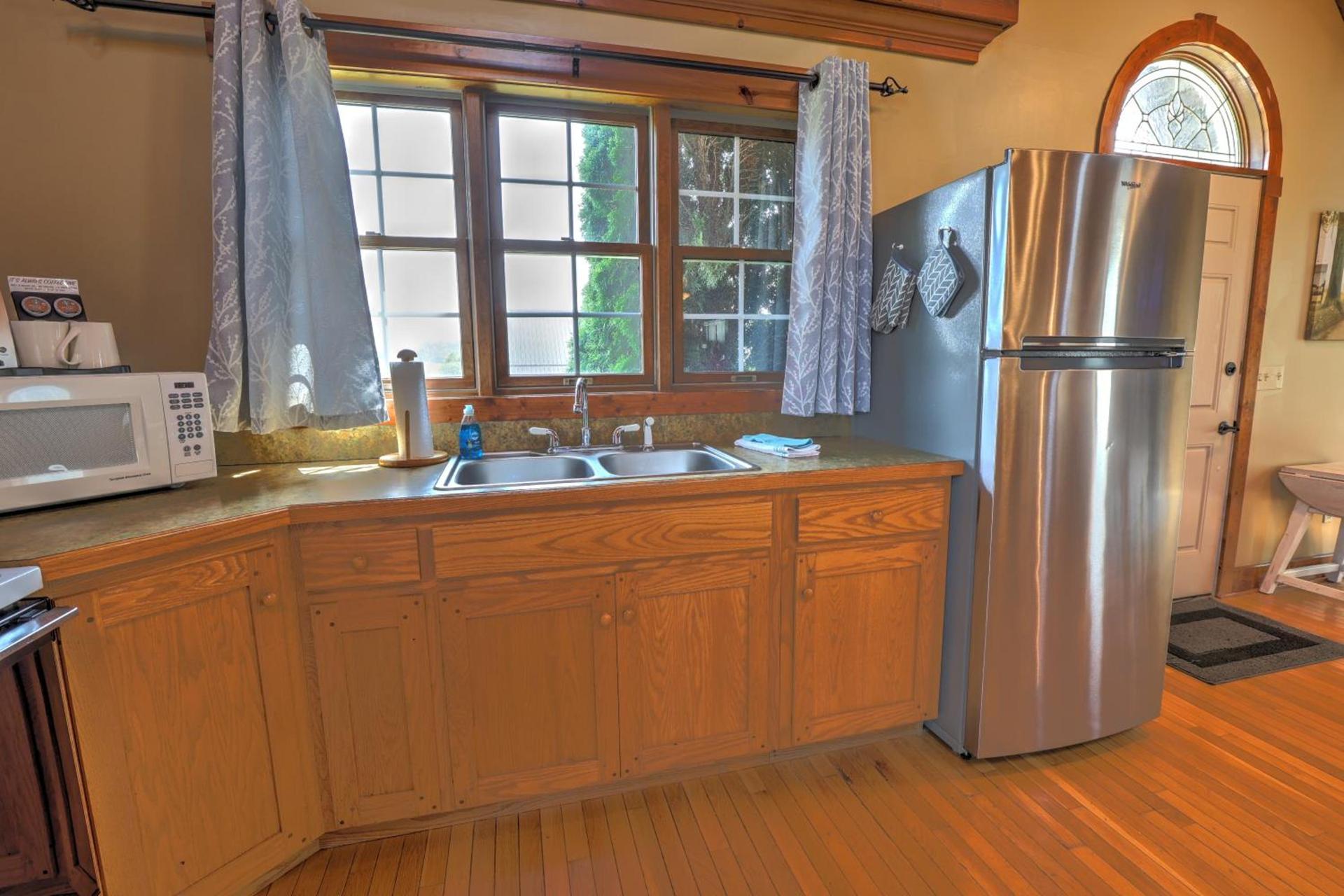 Premier Cottages by Amish Country Lodging photo 81